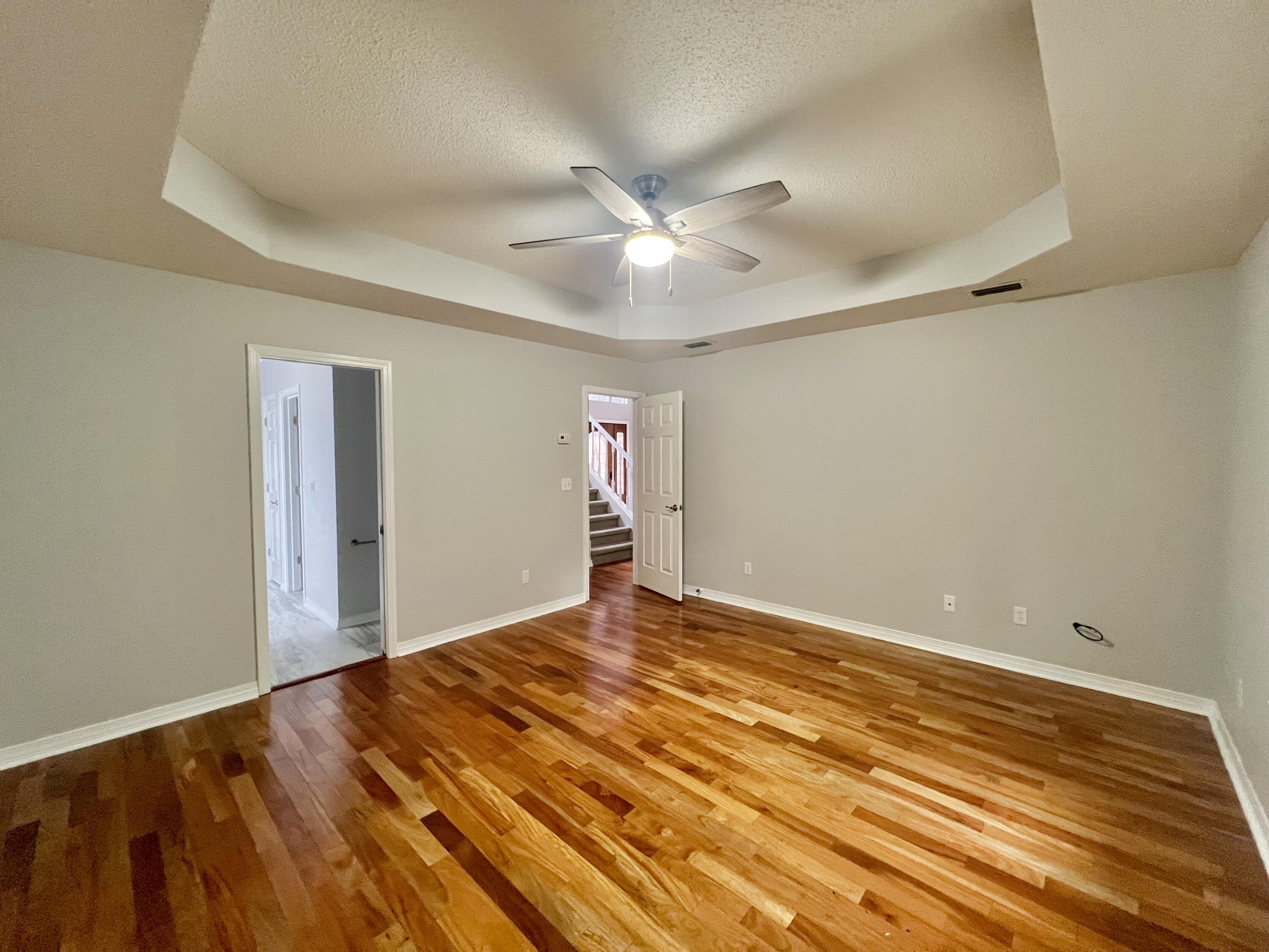 DANA POINTE - Residential