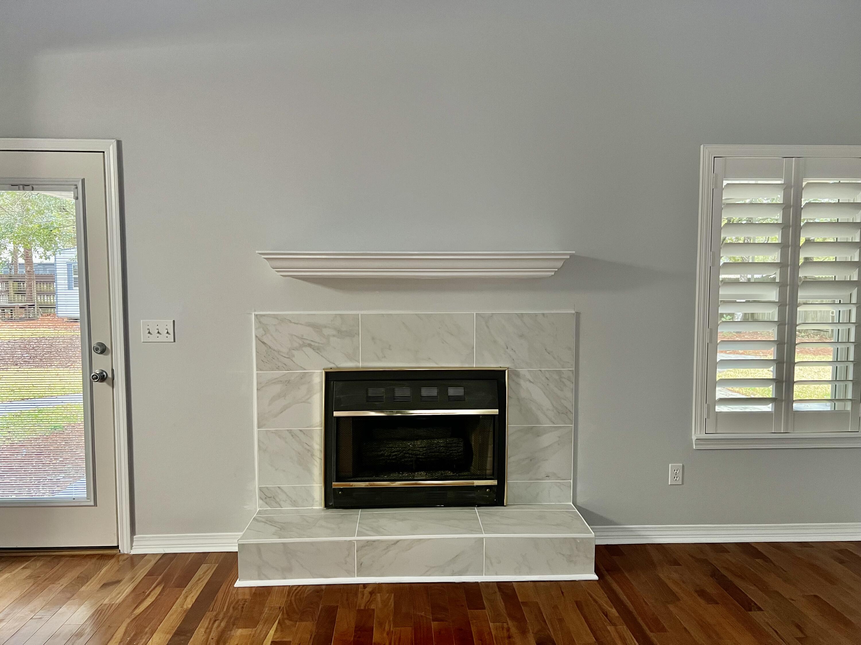 DANA POINTE - Residential