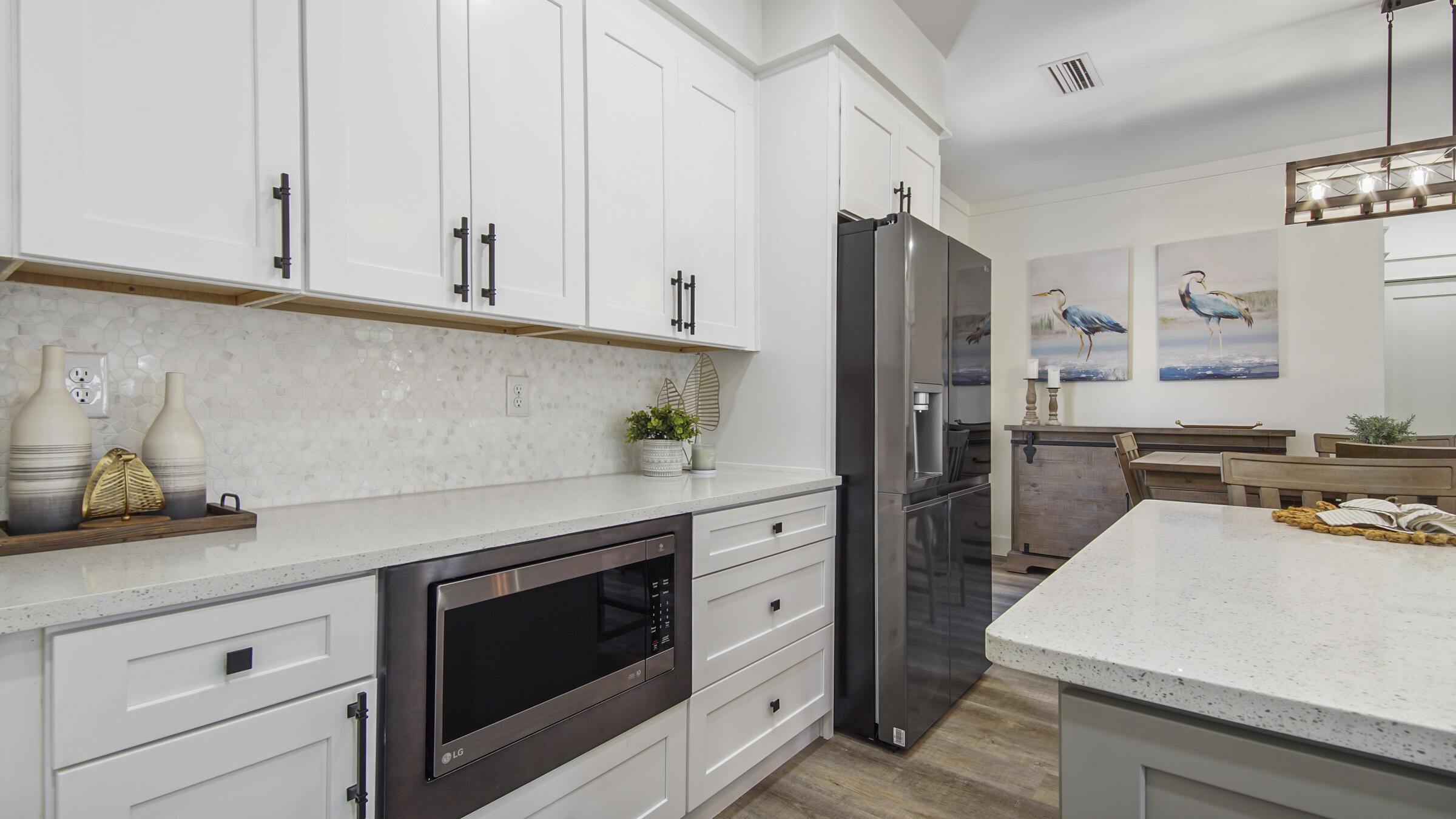 SEA POINTE - Residential