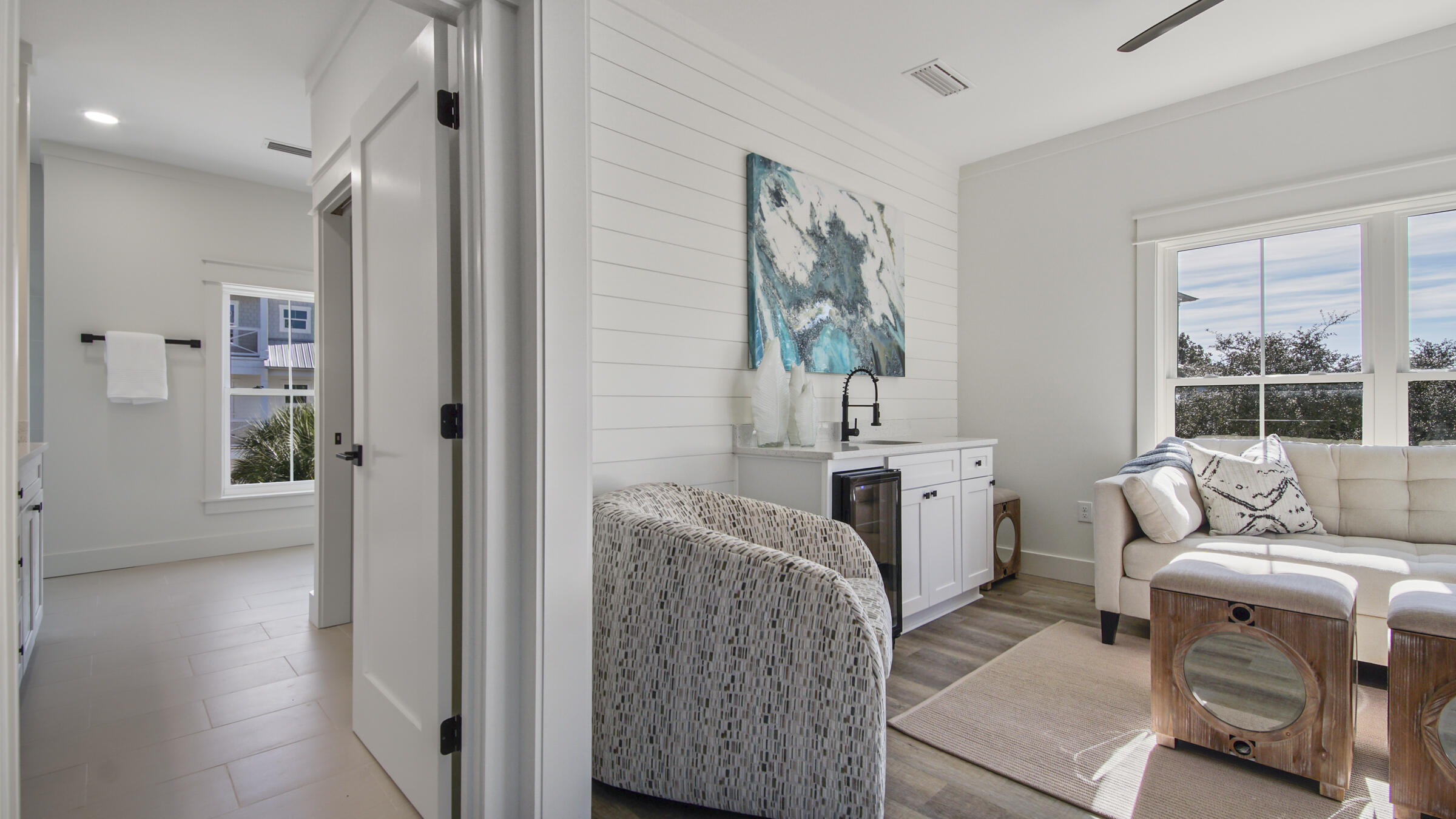 SEA POINTE - Residential