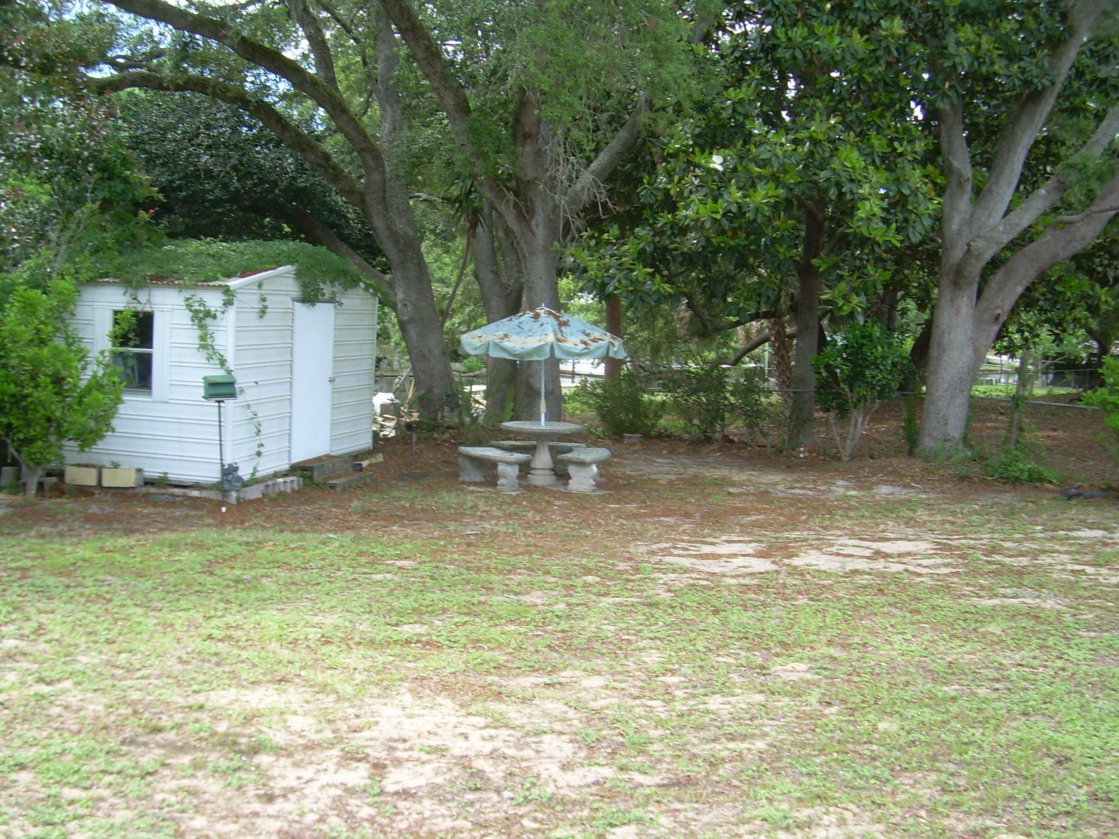 Elliotts Point 9th ADD. - Residential