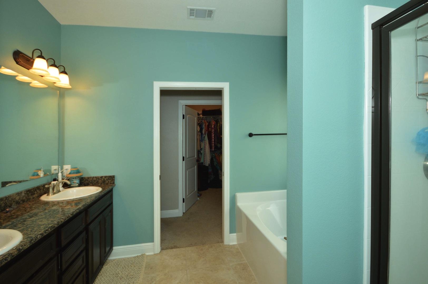 SOUNDSIDE MOORINGS - Residential