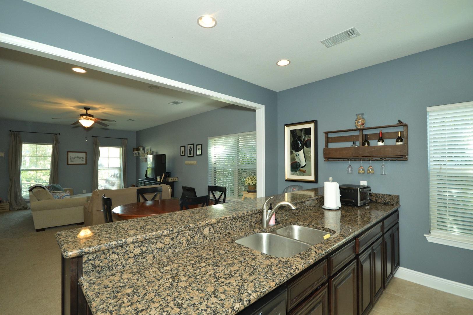 SOUNDSIDE MOORINGS - Residential