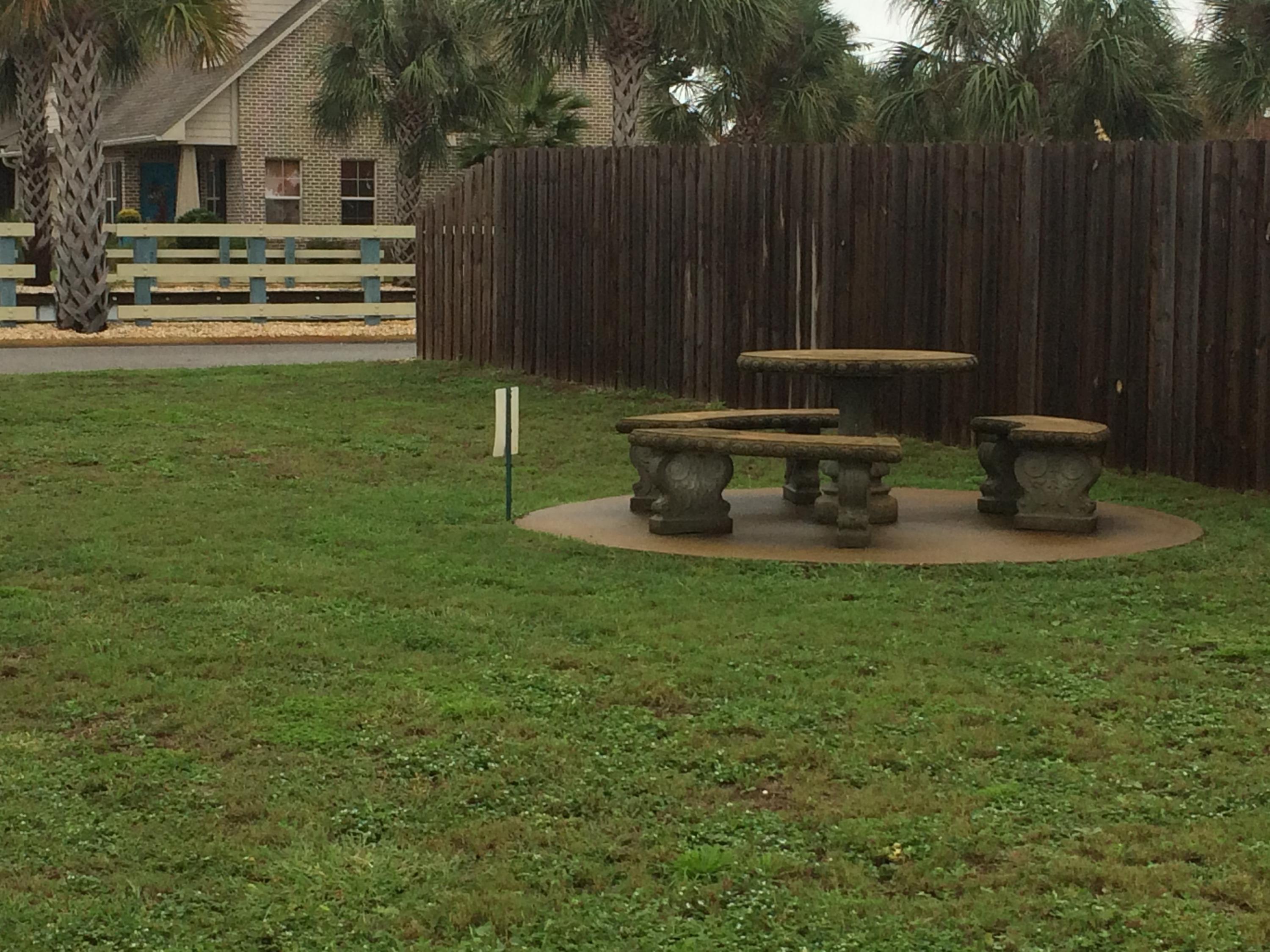 SOUNDSIDE MOORINGS - Residential