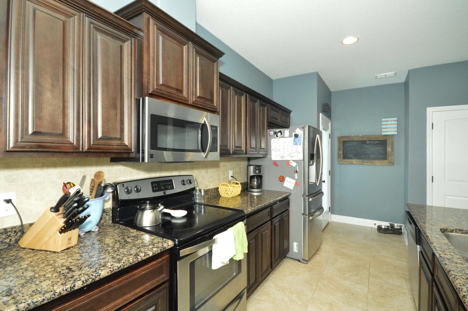 SOUNDSIDE MOORINGS - Residential