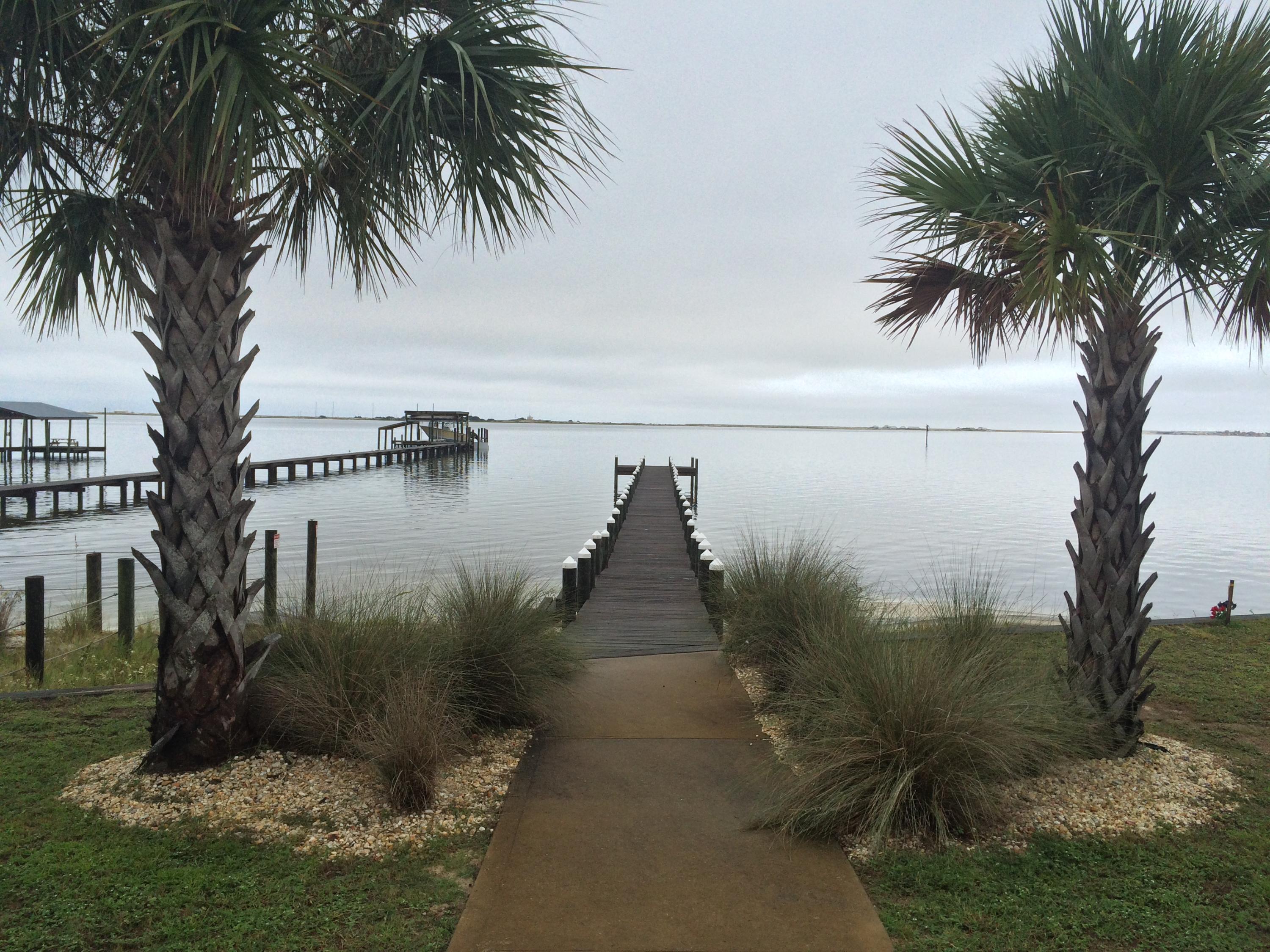 SOUNDSIDE MOORINGS - Residential