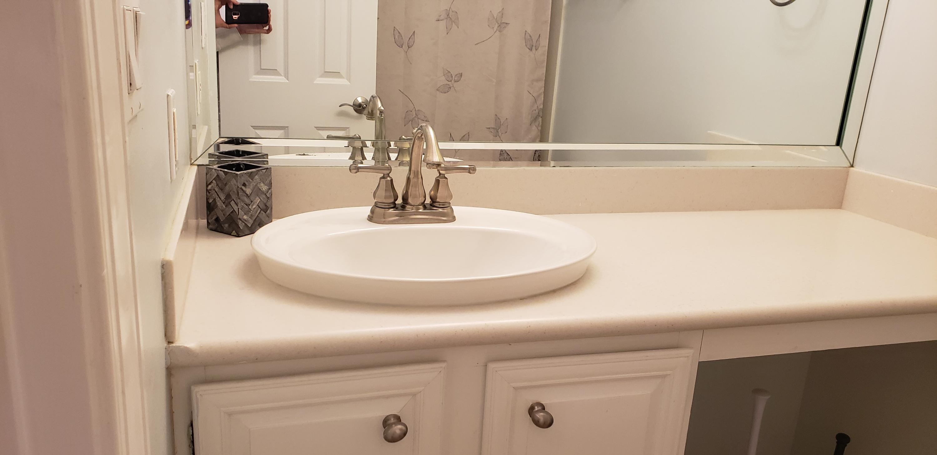 ROYAL OAK VILLAS BLUEWATER BAY - Residential