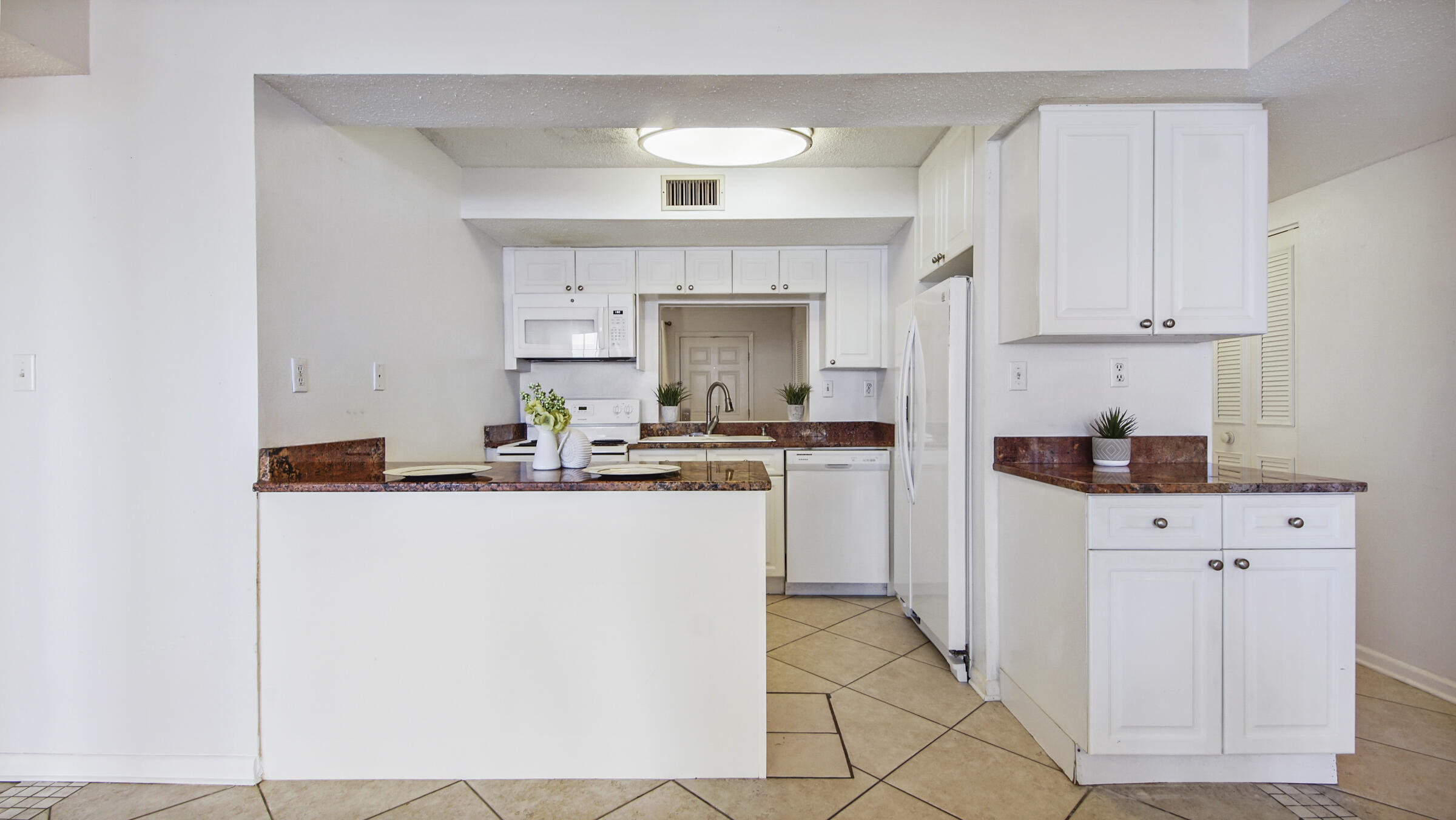 JETTY EAST CONDO - Residential