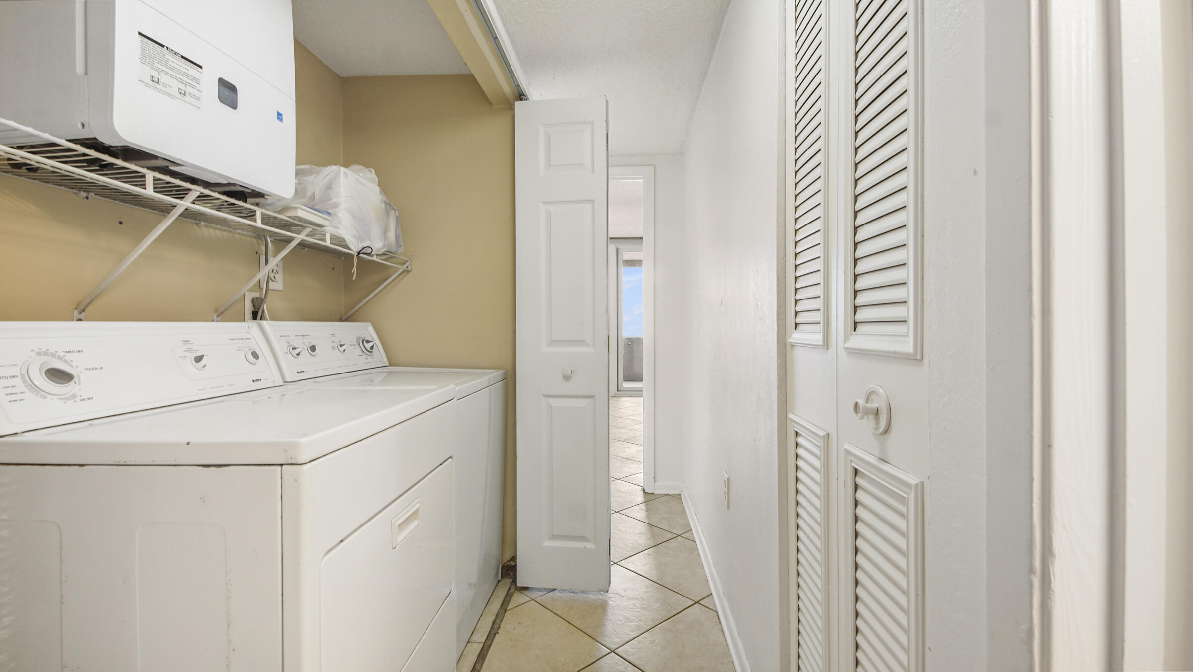 JETTY EAST CONDO - Residential