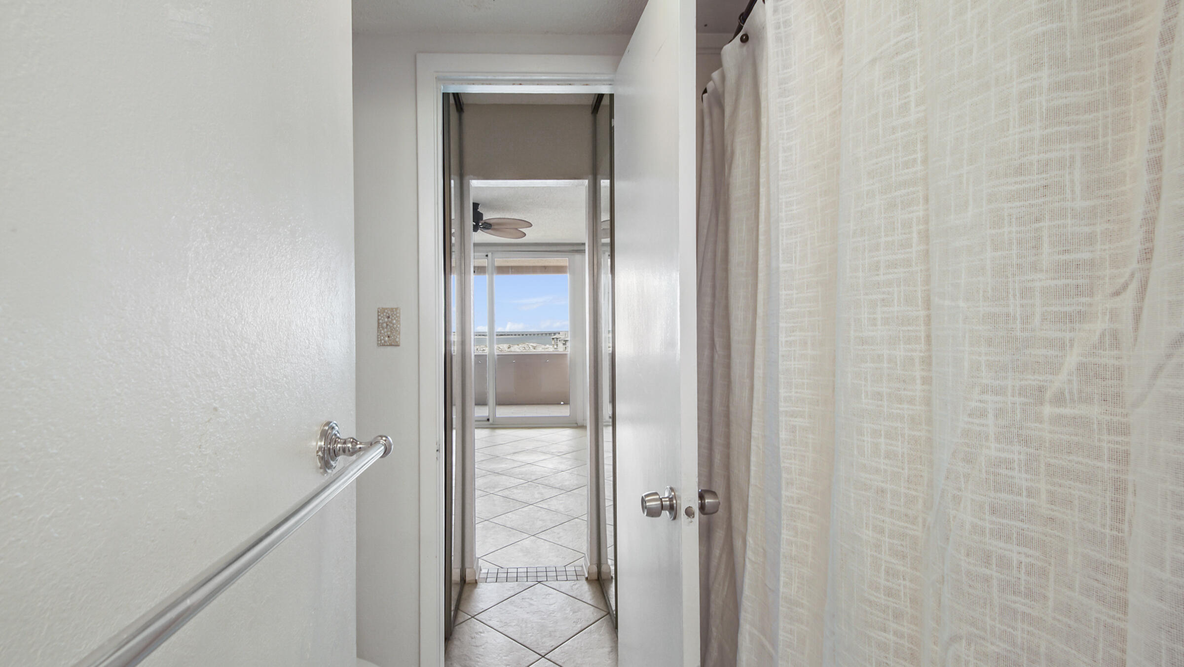 JETTY EAST CONDO - Residential