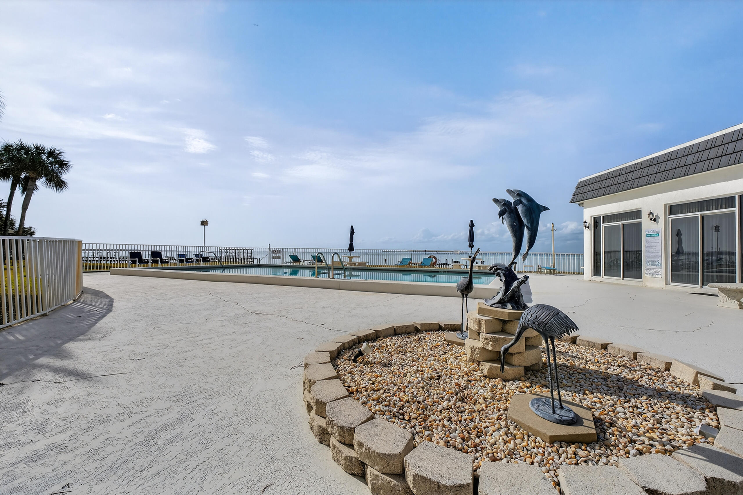 VALENCIA CONDO - Residential