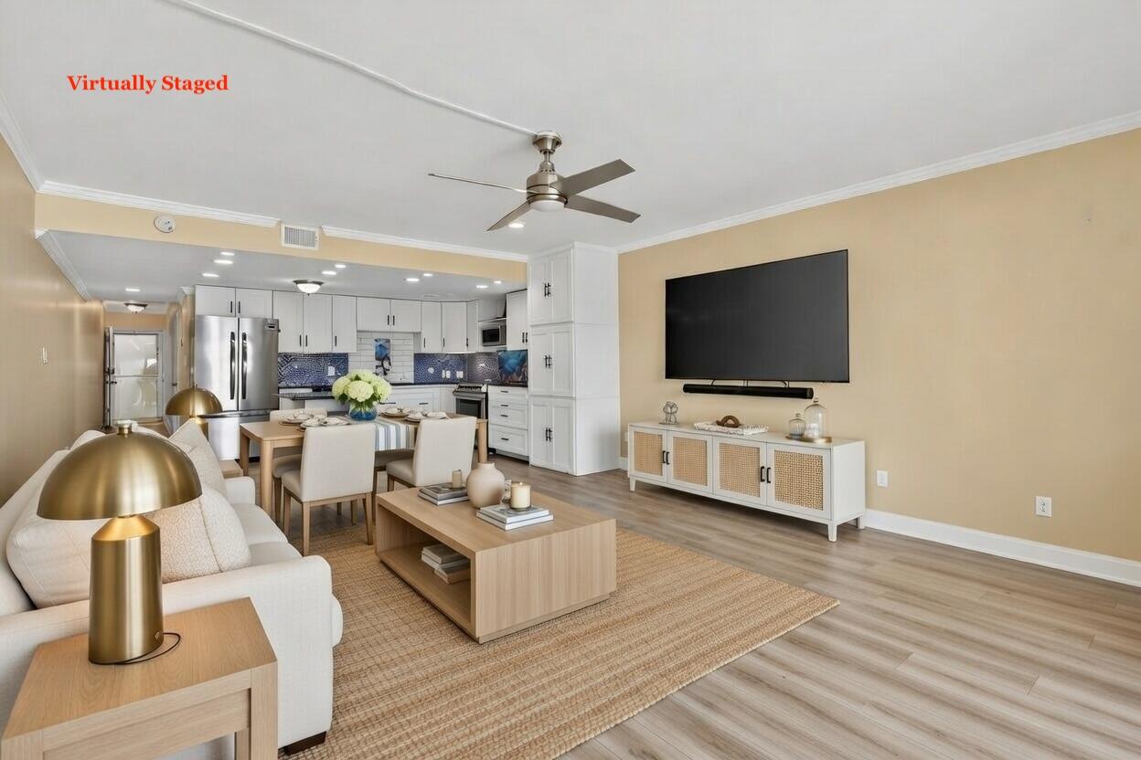 VALENCIA CONDO - Residential