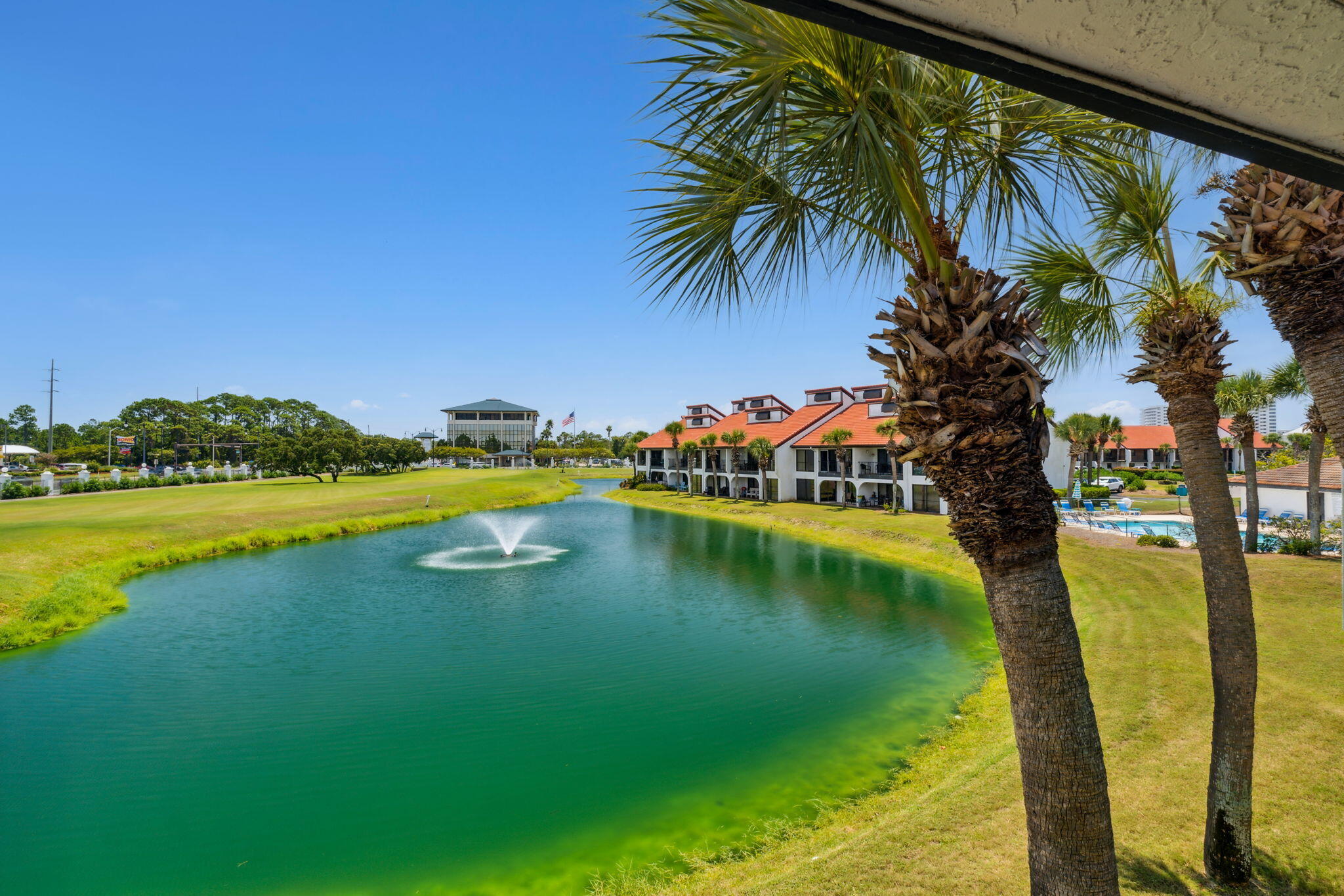 Edgewater Golf Villas - Residential