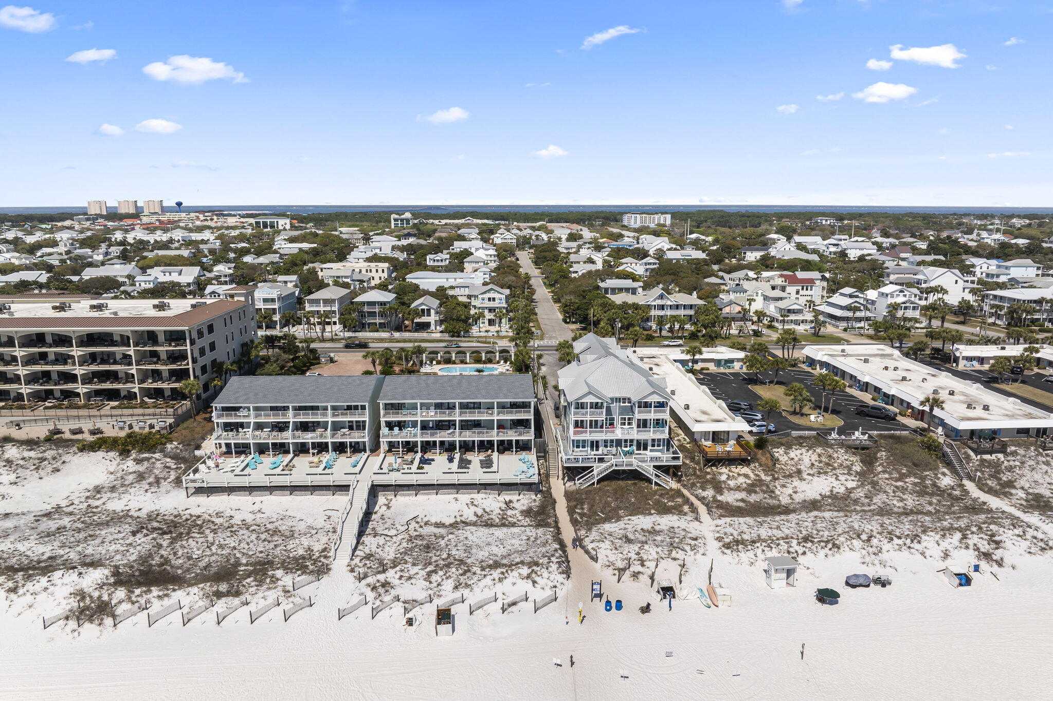 CRYSTAL BEACH - Residential