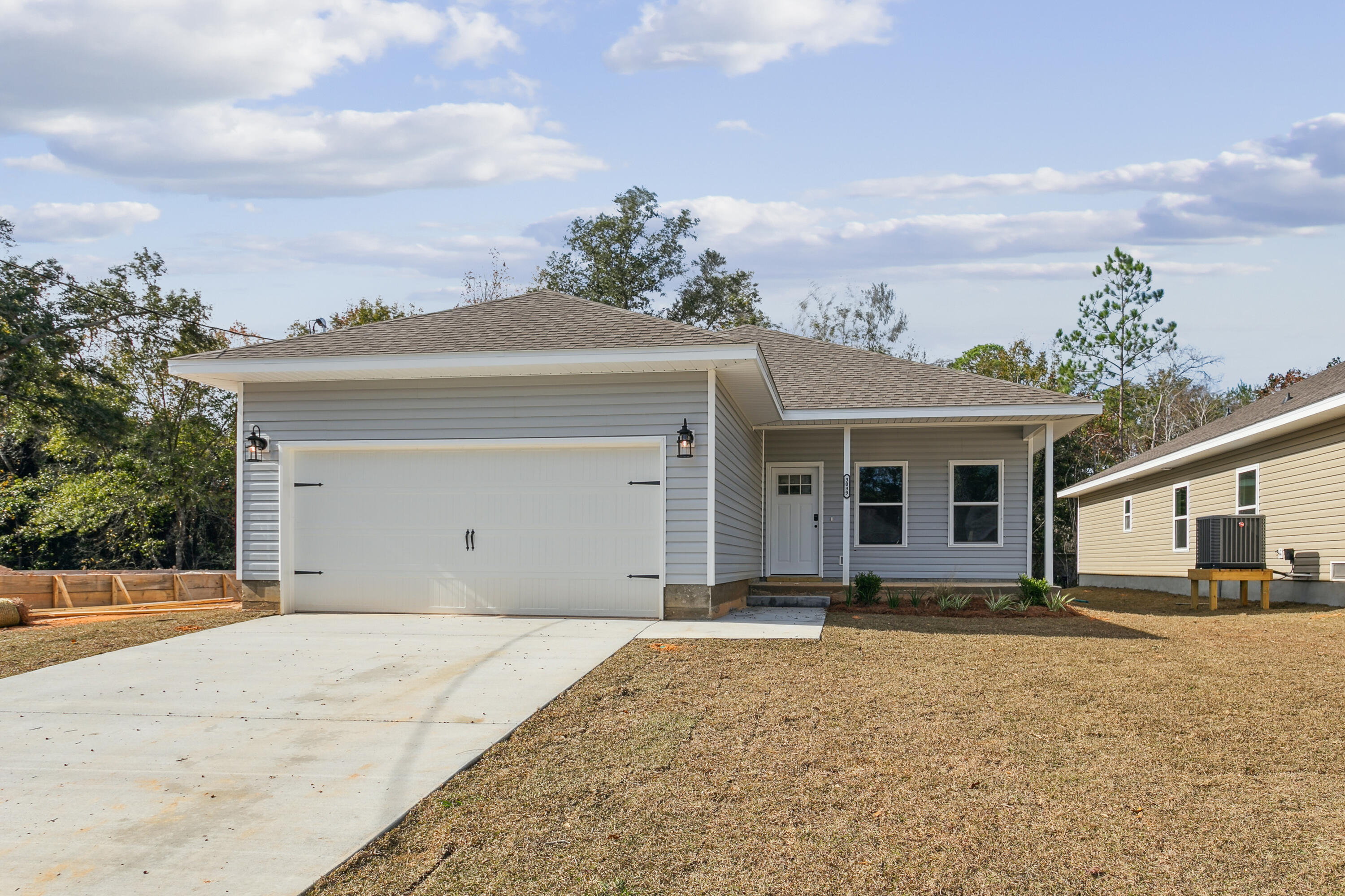 AVALON BEACH - Residential