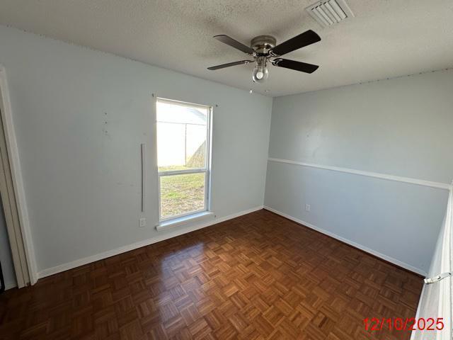 Chateau Pres De La Mer - Residential