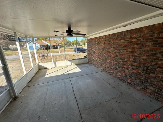 Chateau Pres De La Mer - Residential