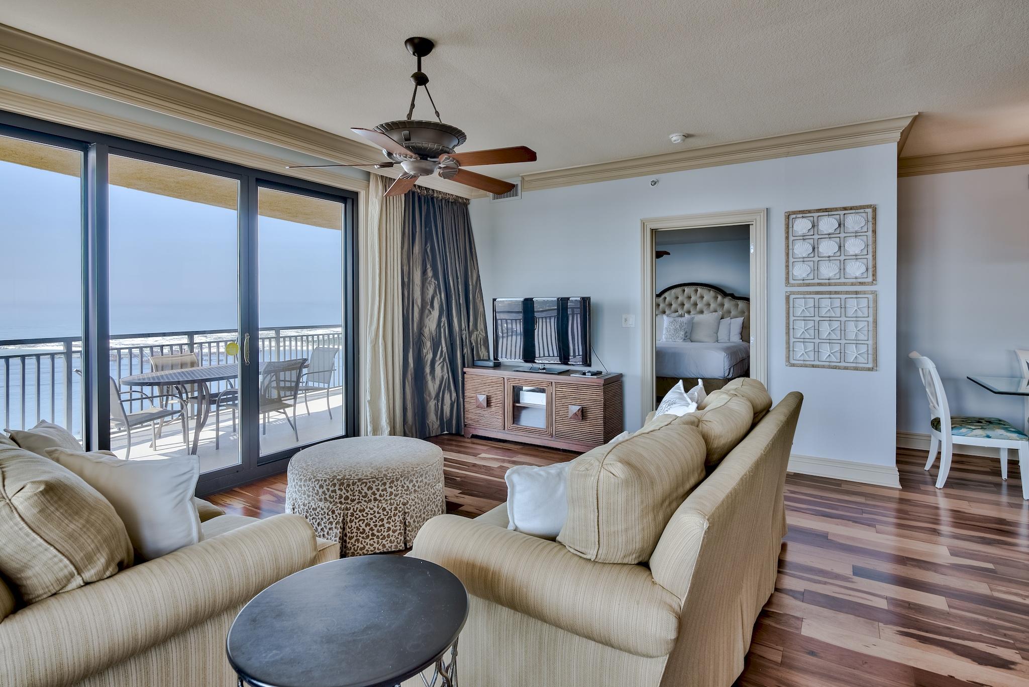 EMERALD GRANDE - Residential