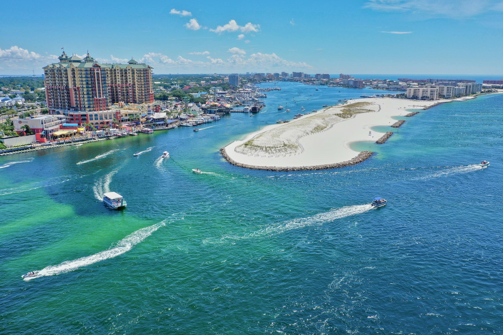 EMERALD GRANDE - Residential