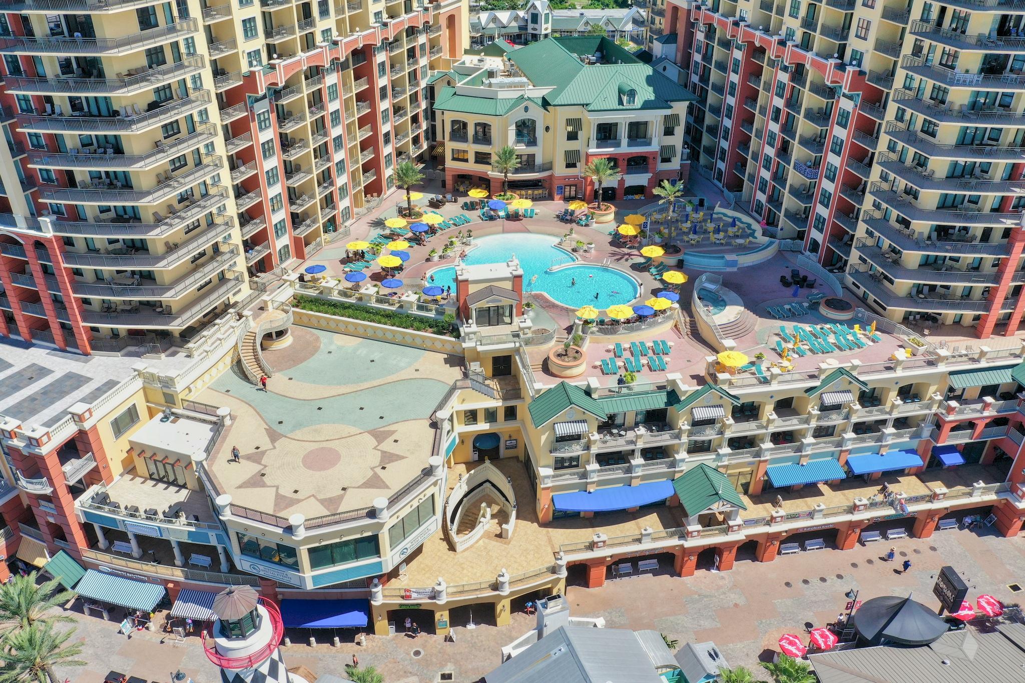 EMERALD GRANDE - Residential