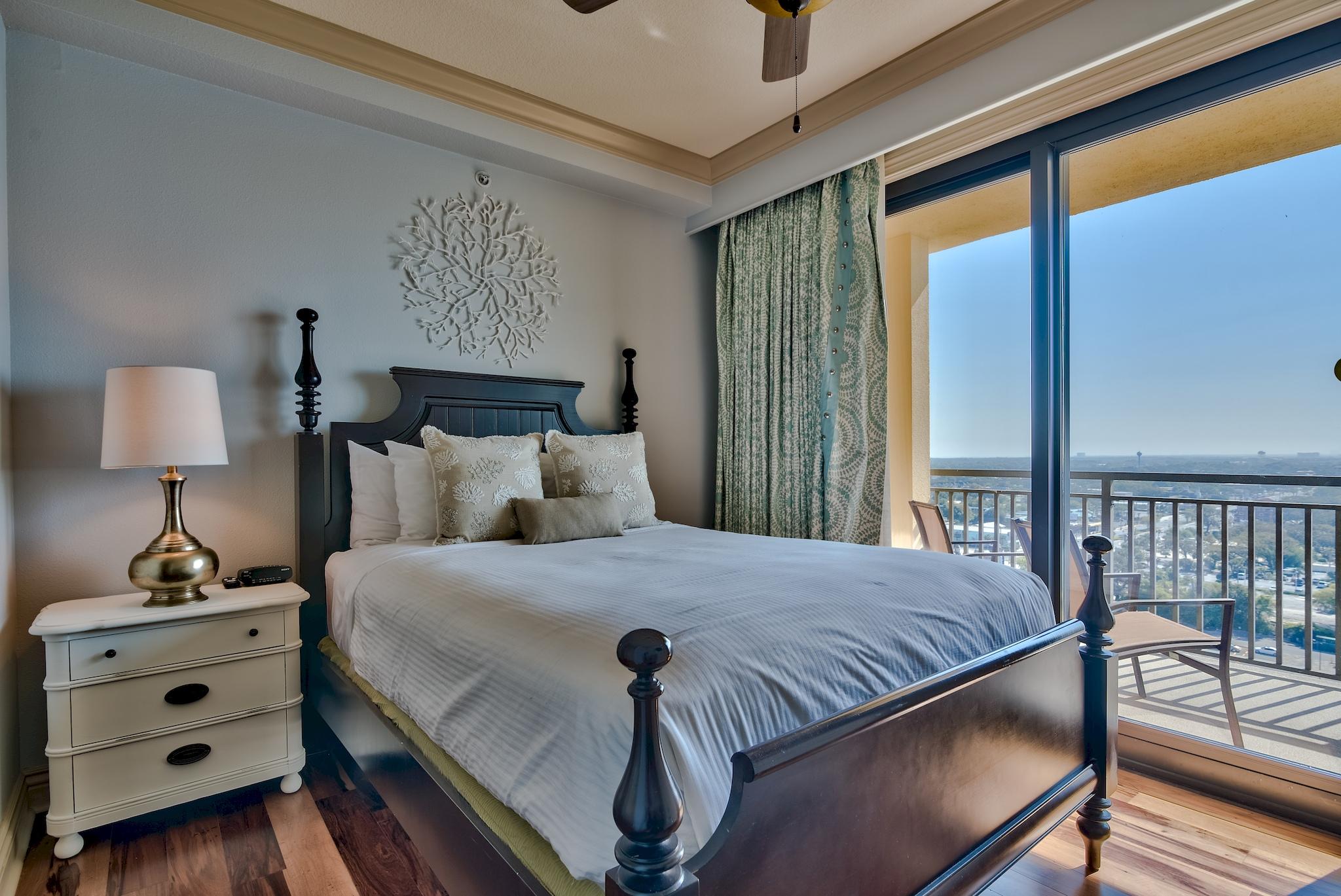 EMERALD GRANDE - Residential