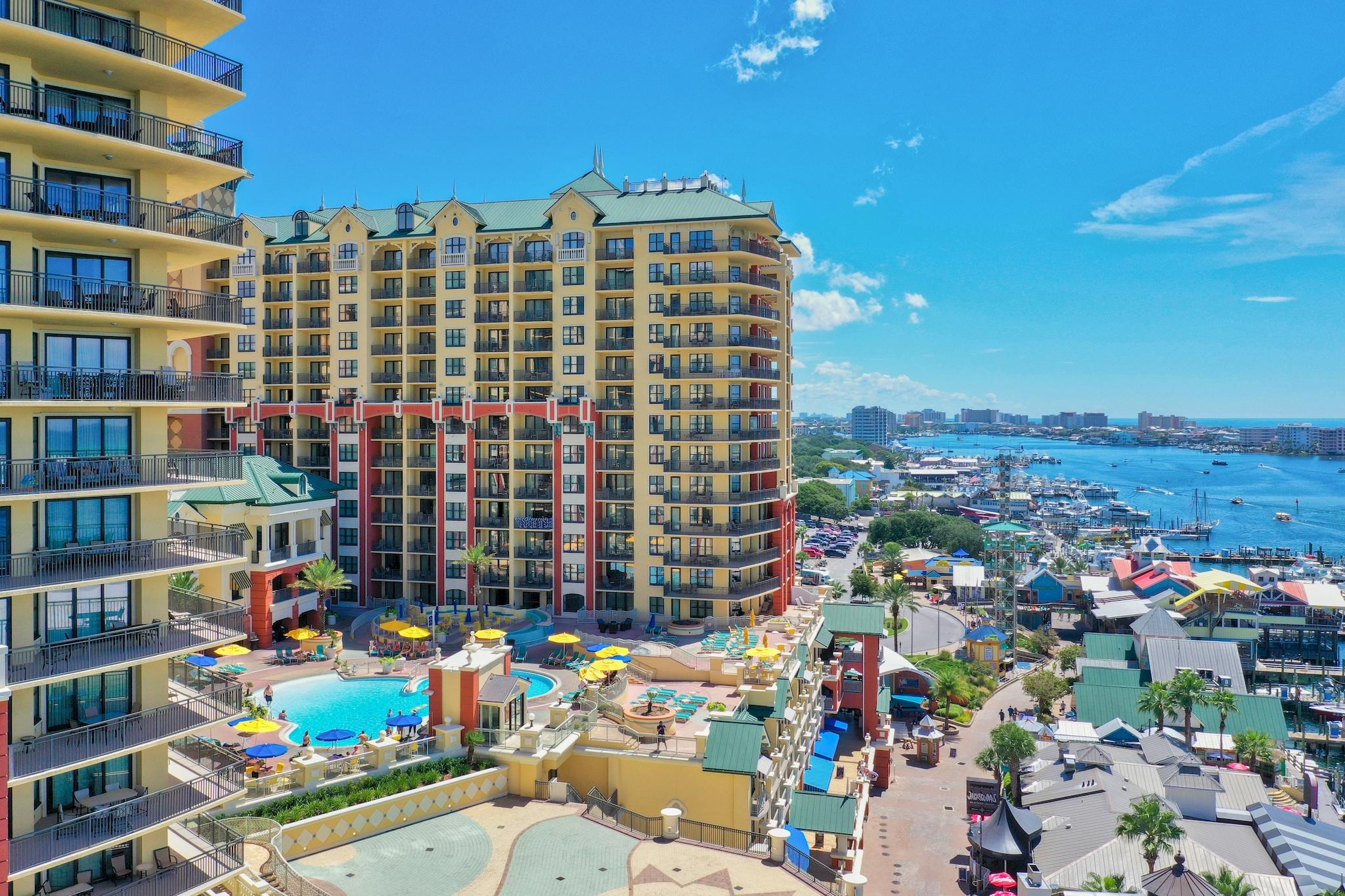 EMERALD GRANDE - Residential