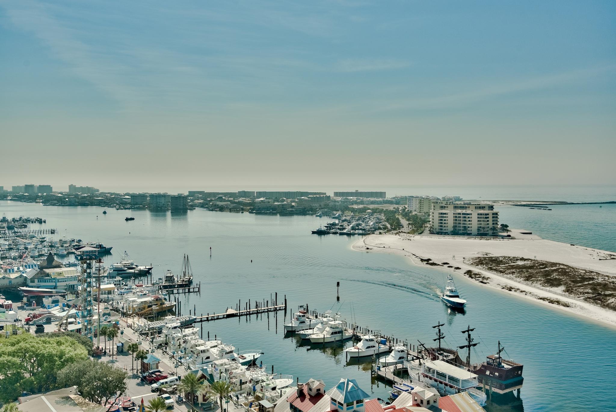 EMERALD GRANDE - Residential