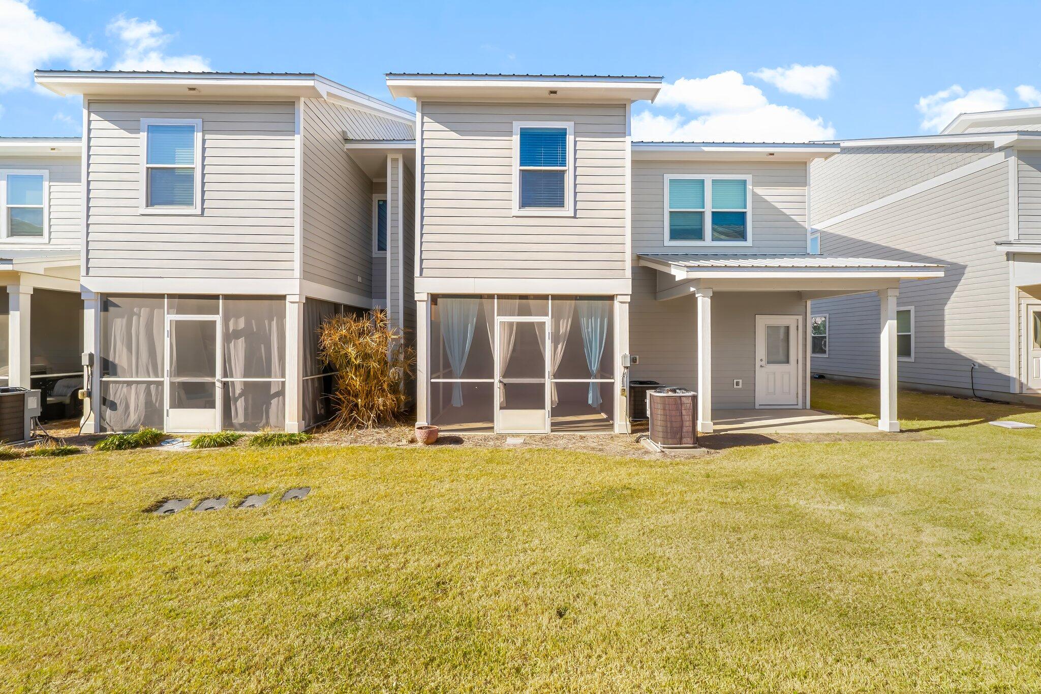 VERANDAS AT FREEPORT - Residential Lease