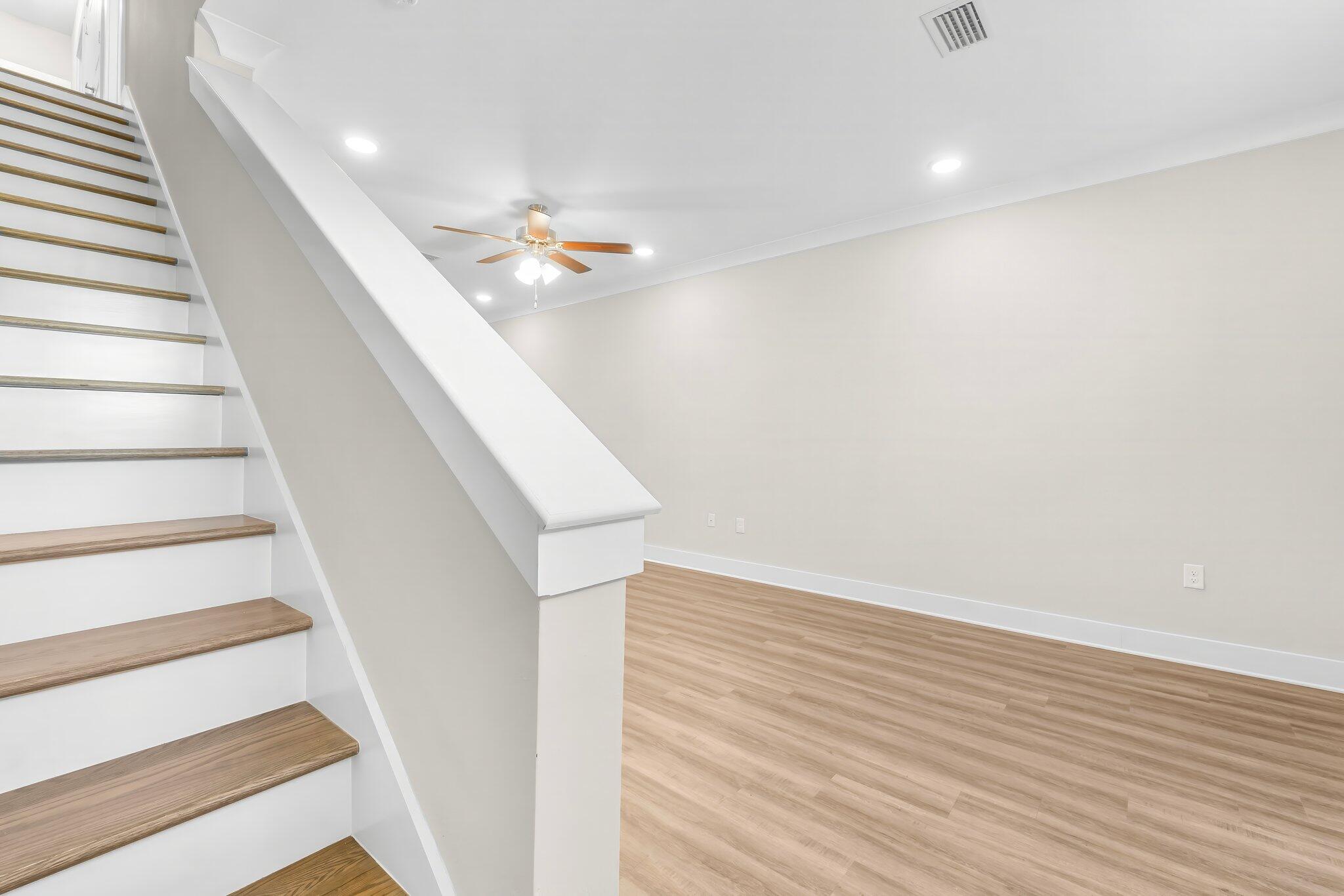 VERANDAS AT FREEPORT - Residential Lease