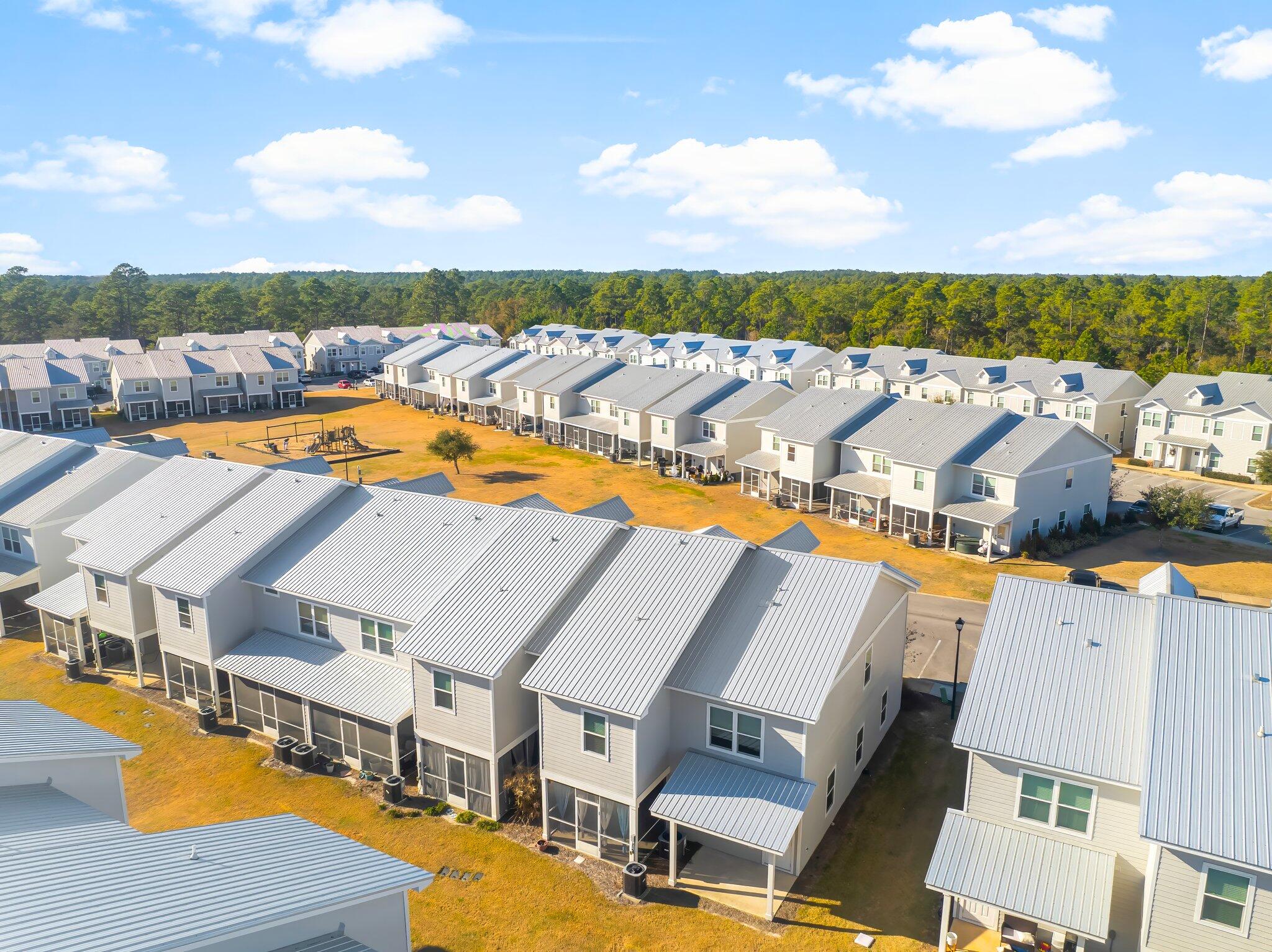 VERANDAS AT FREEPORT - Residential Lease