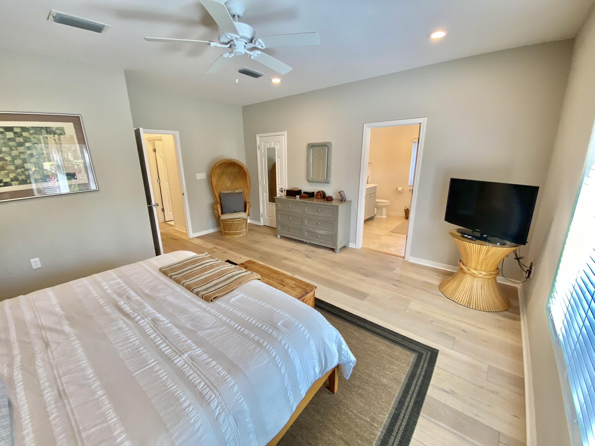 BURNT PINE - Residential
