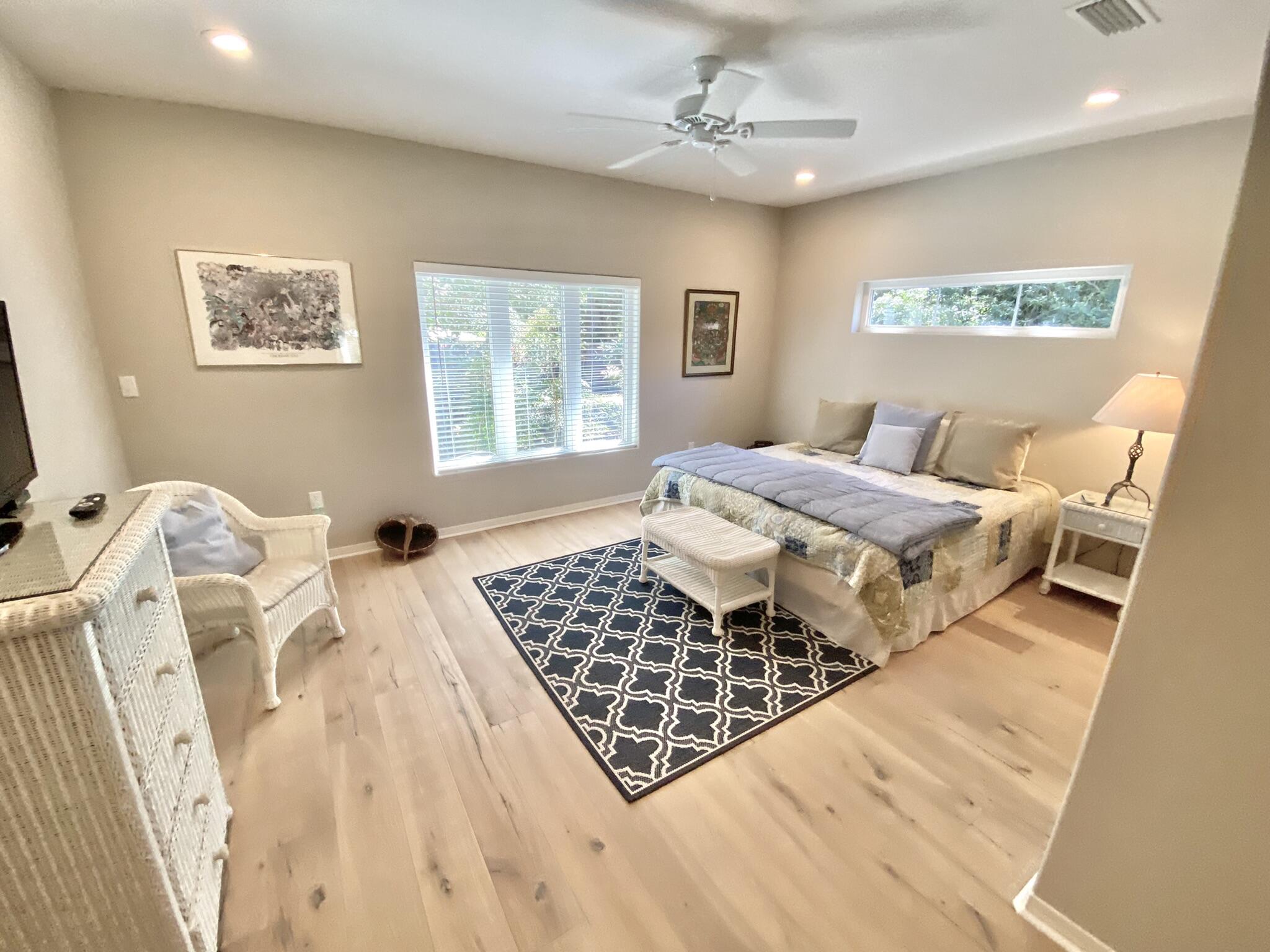 BURNT PINE - Residential
