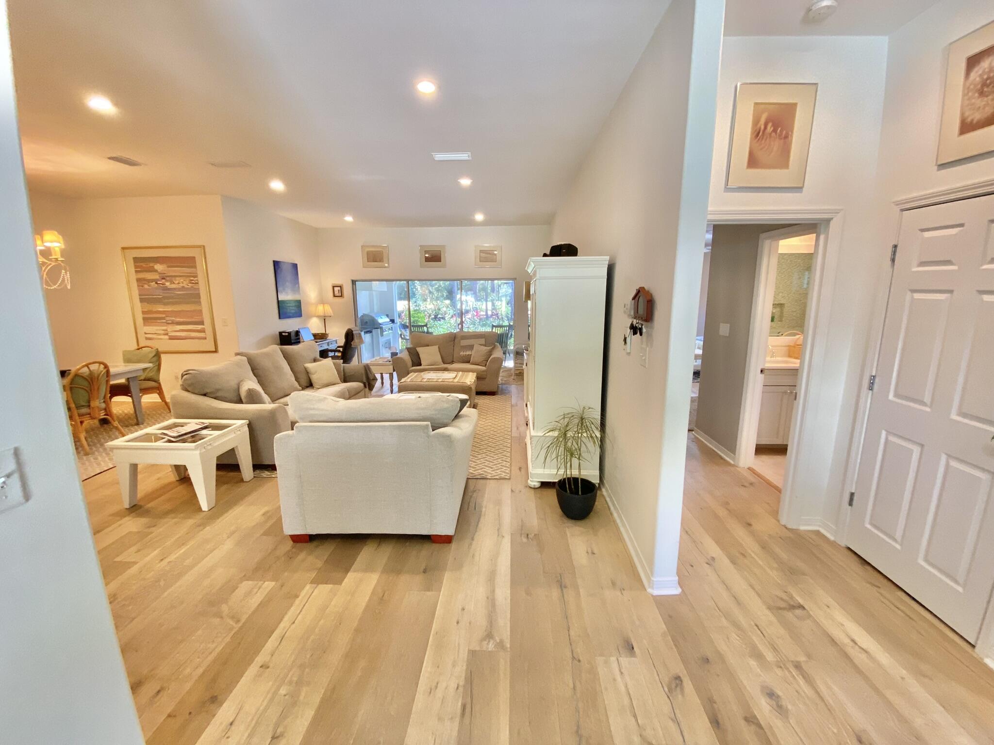 BURNT PINE - Residential