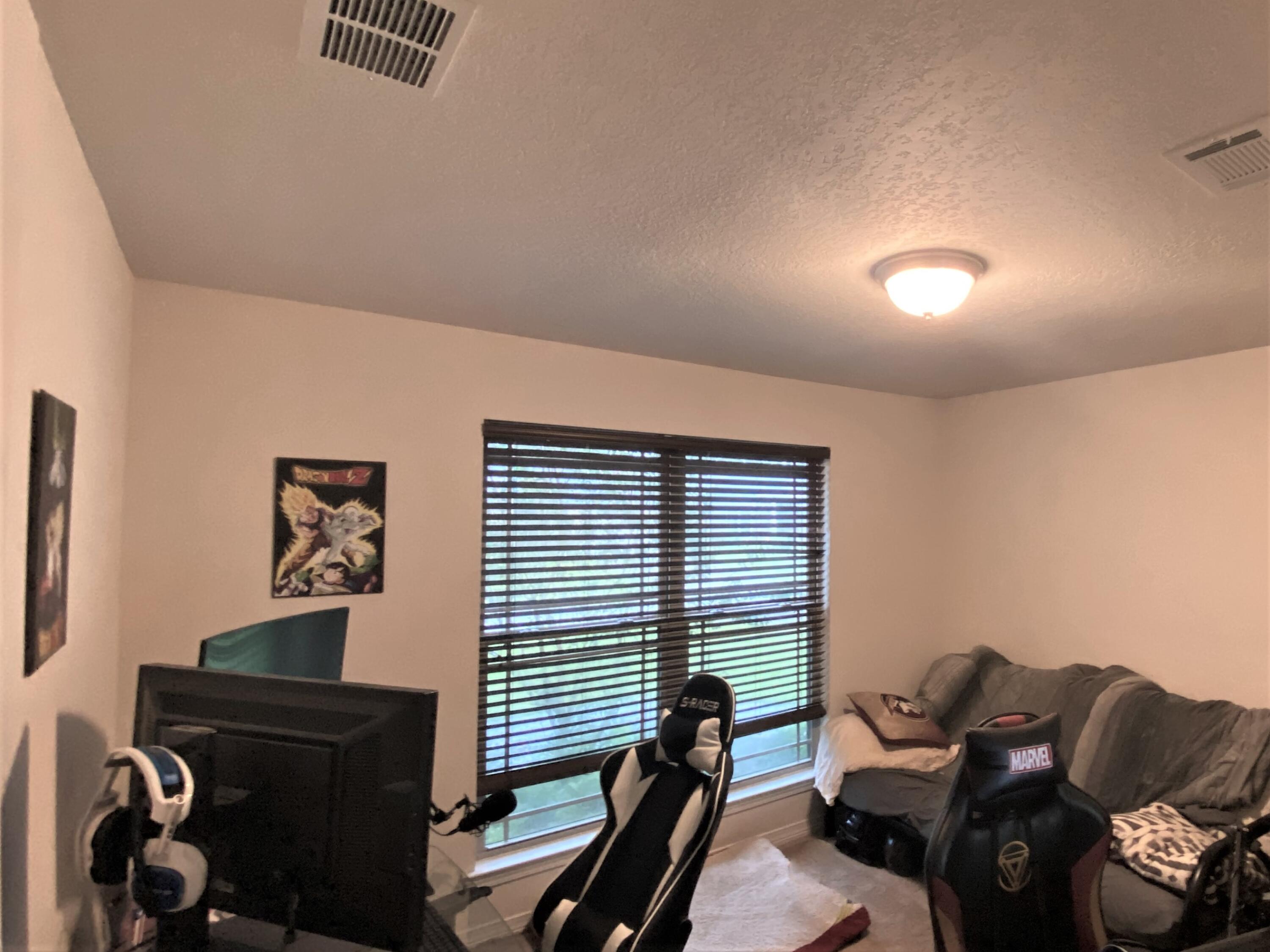 MAPLE OAKS - Residential