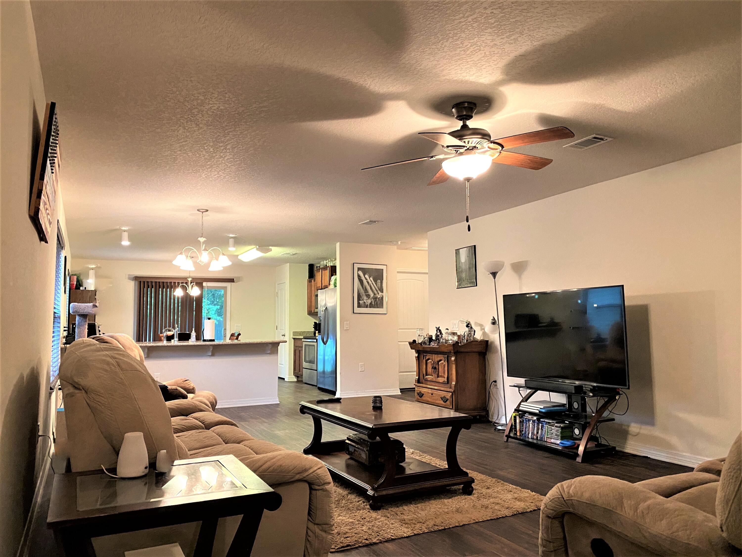 MAPLE OAKS - Residential