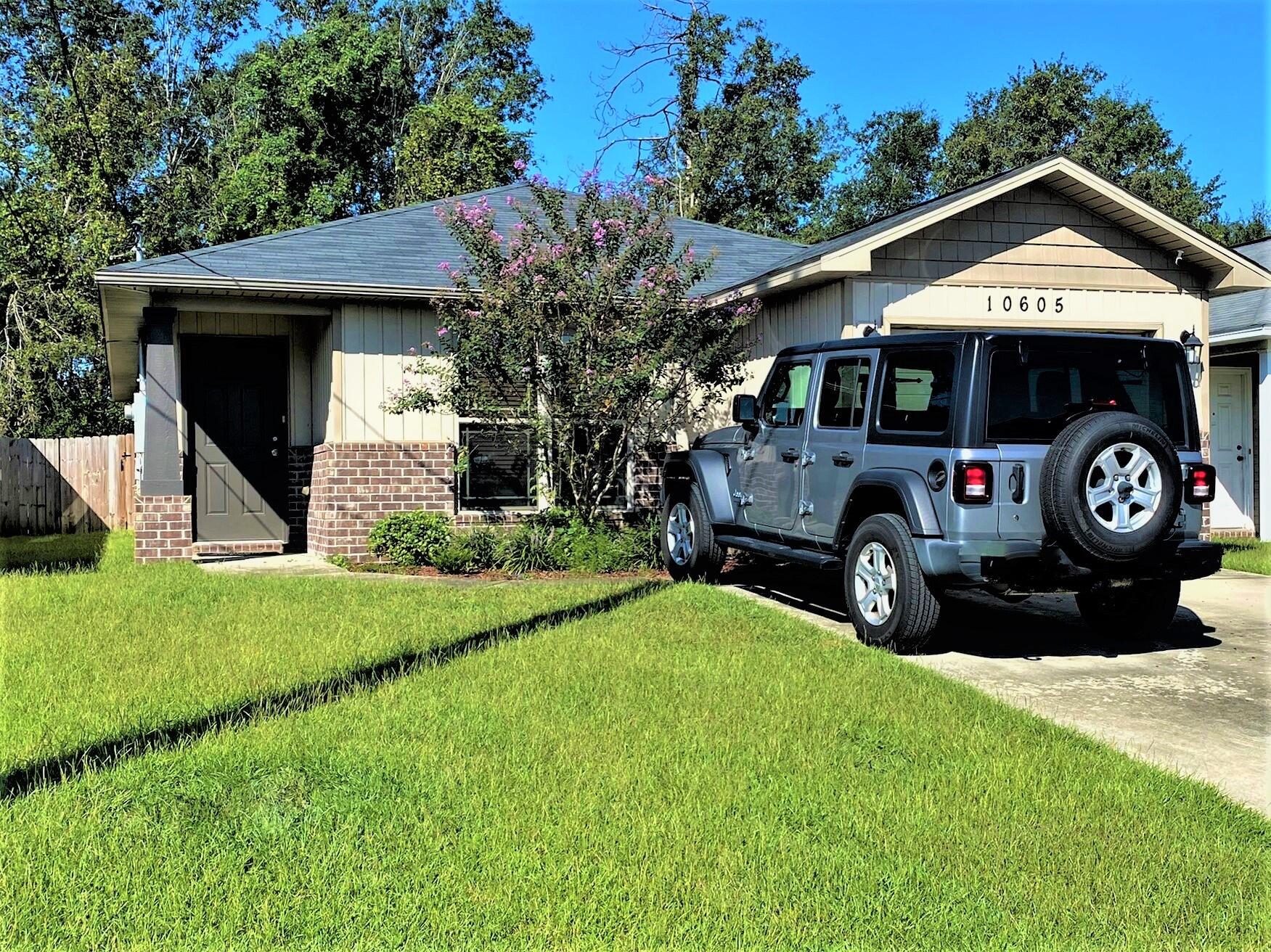 MAPLE OAKS - Residential
