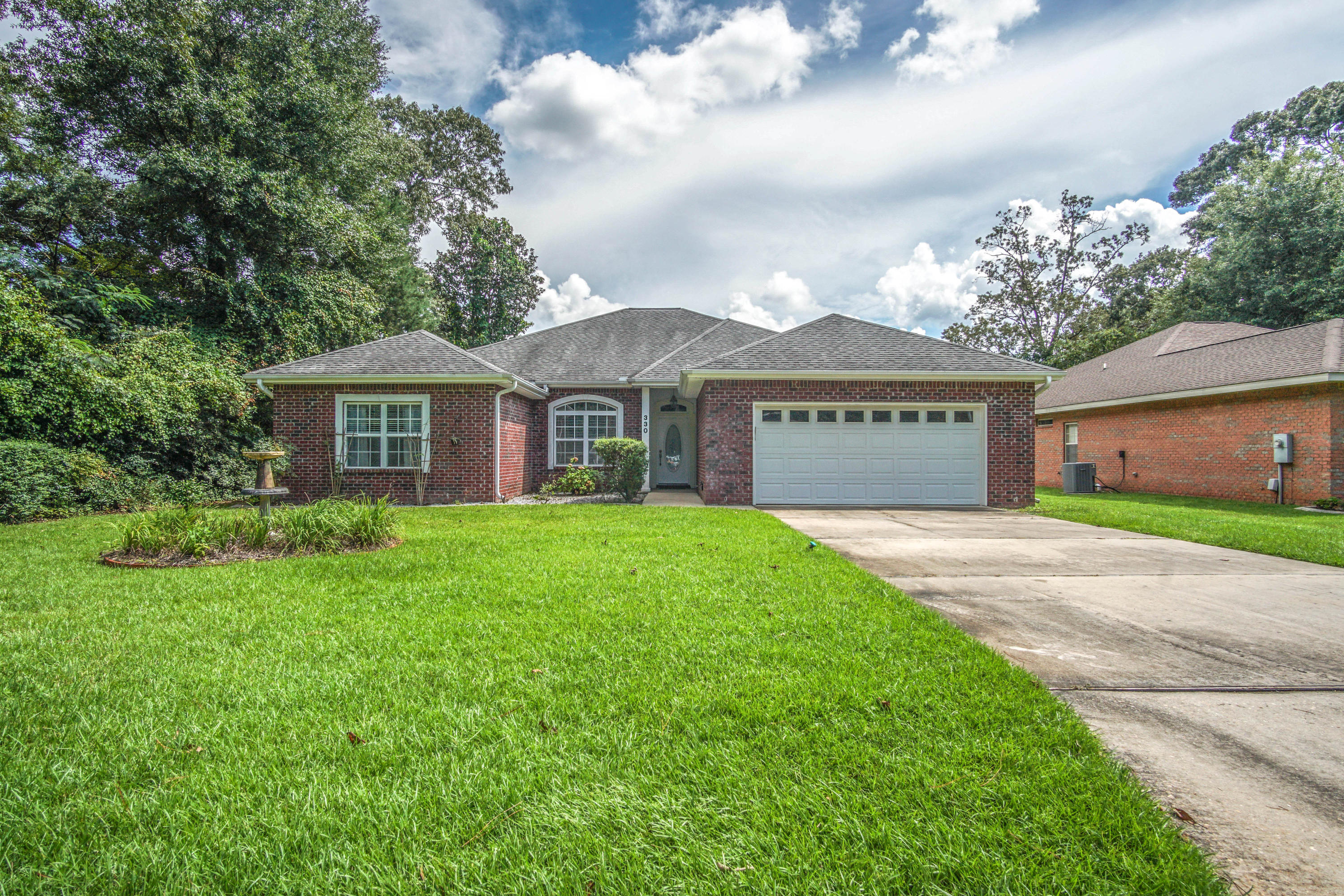 ADAMS POWELL - Residential