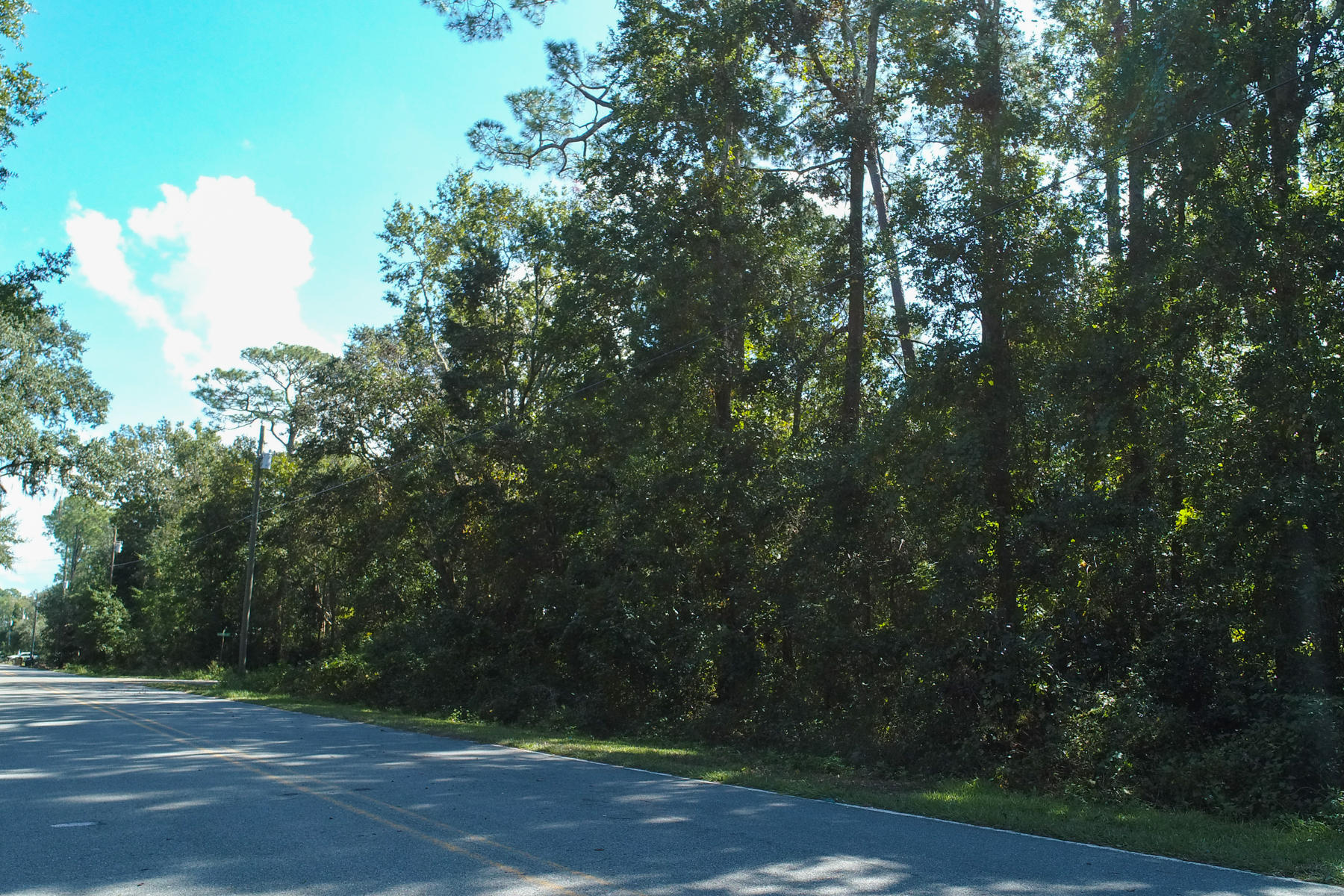 DAUGHETTES AMENDED - Land