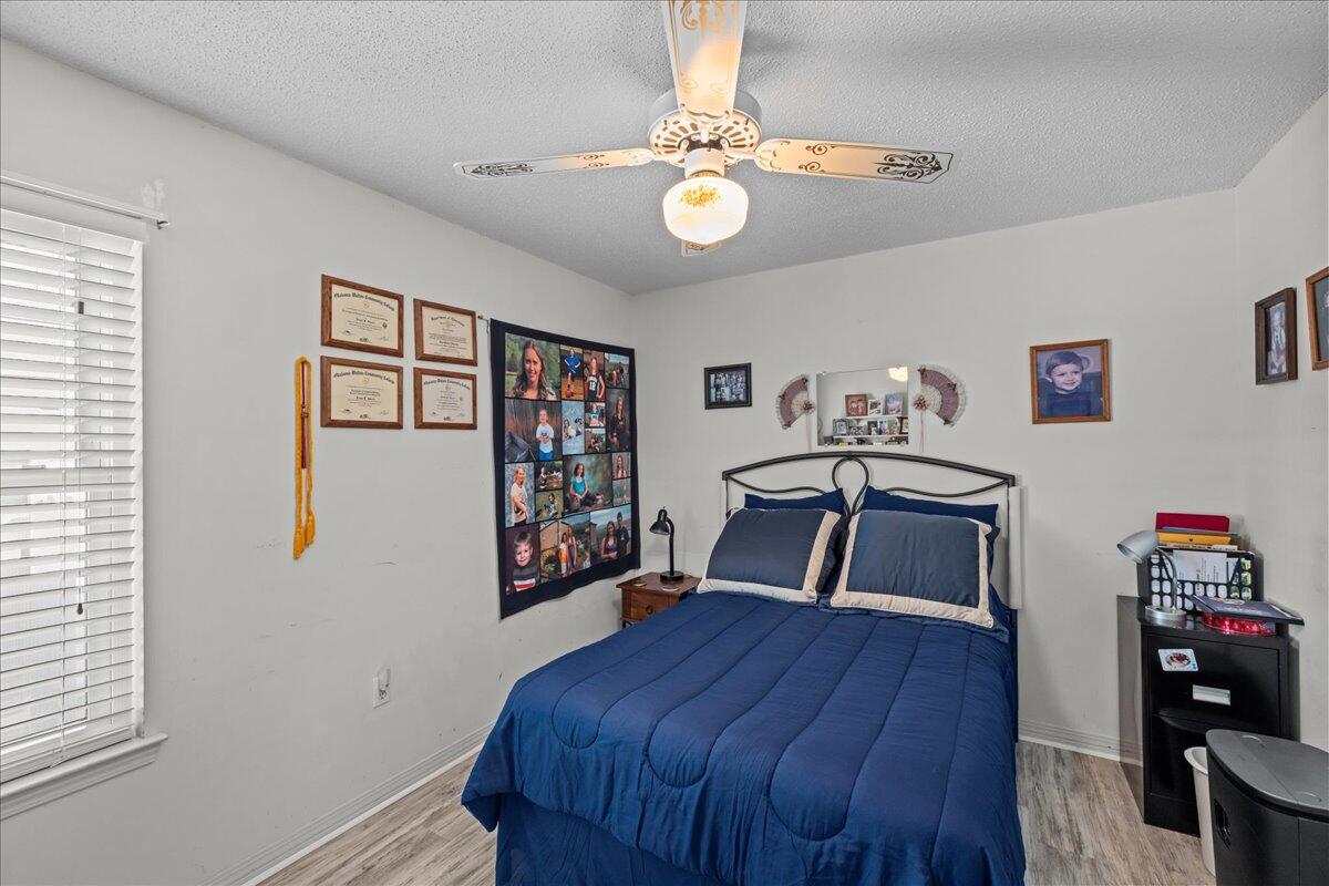 CREEK RIDGE - Residential