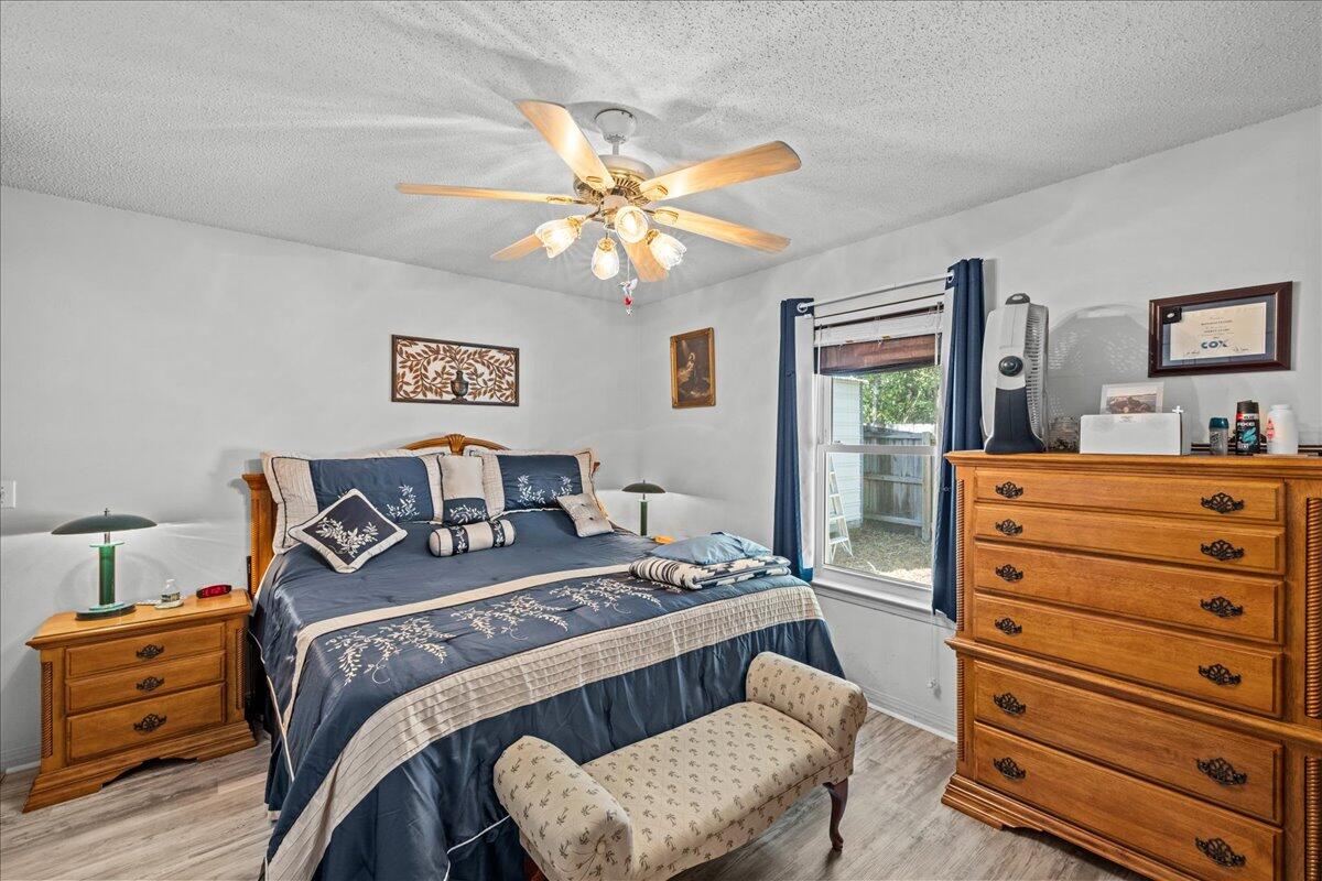 CREEK RIDGE - Residential