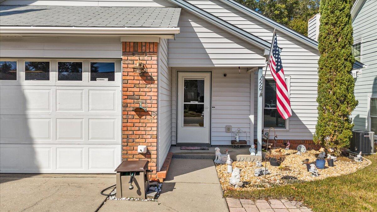 CREEK RIDGE - Residential