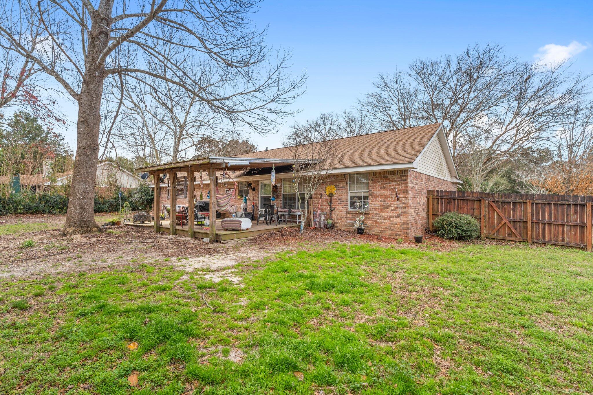 PRO AM ESTATES - Residential