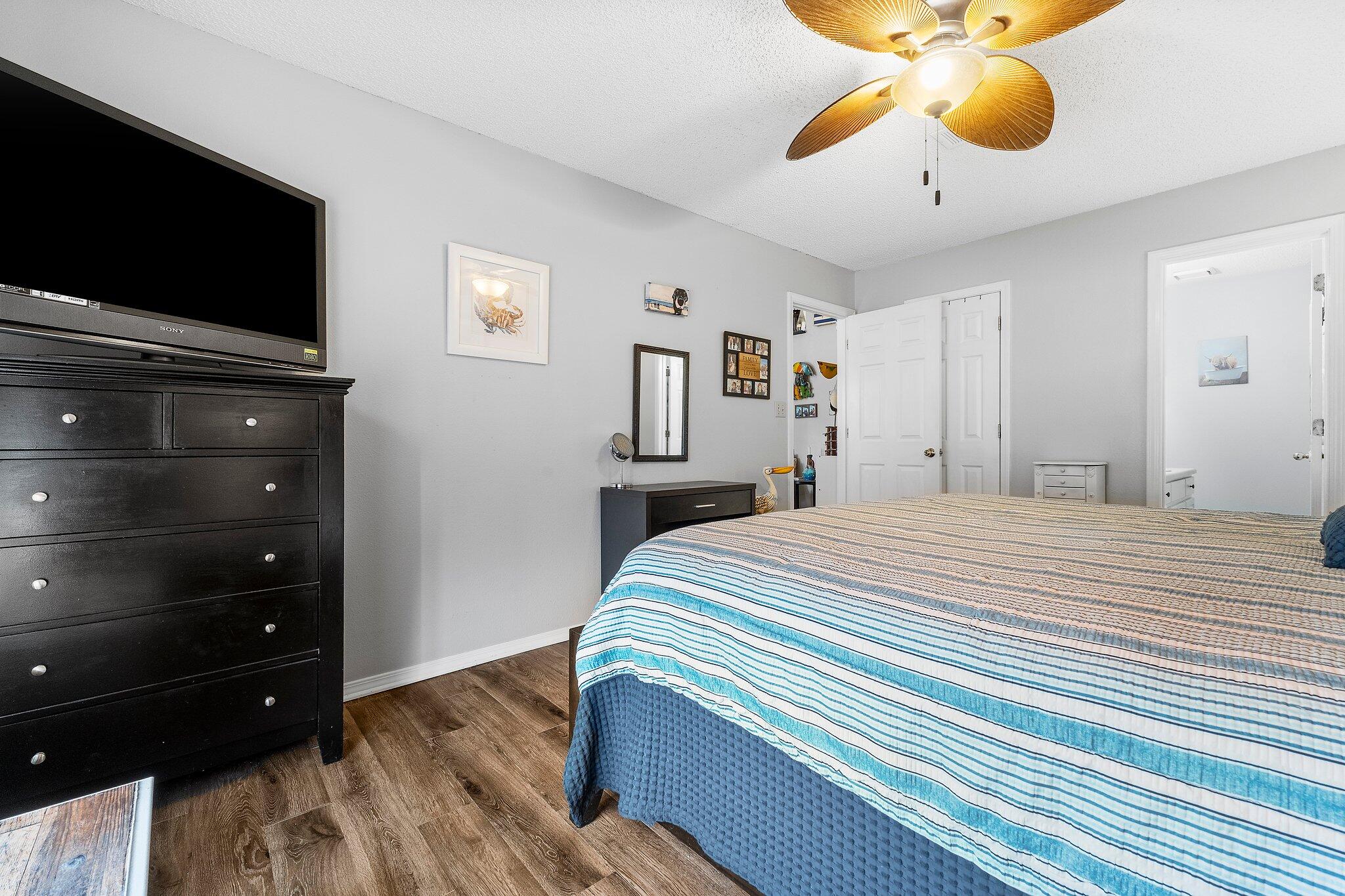 PRO AM ESTATES - Residential