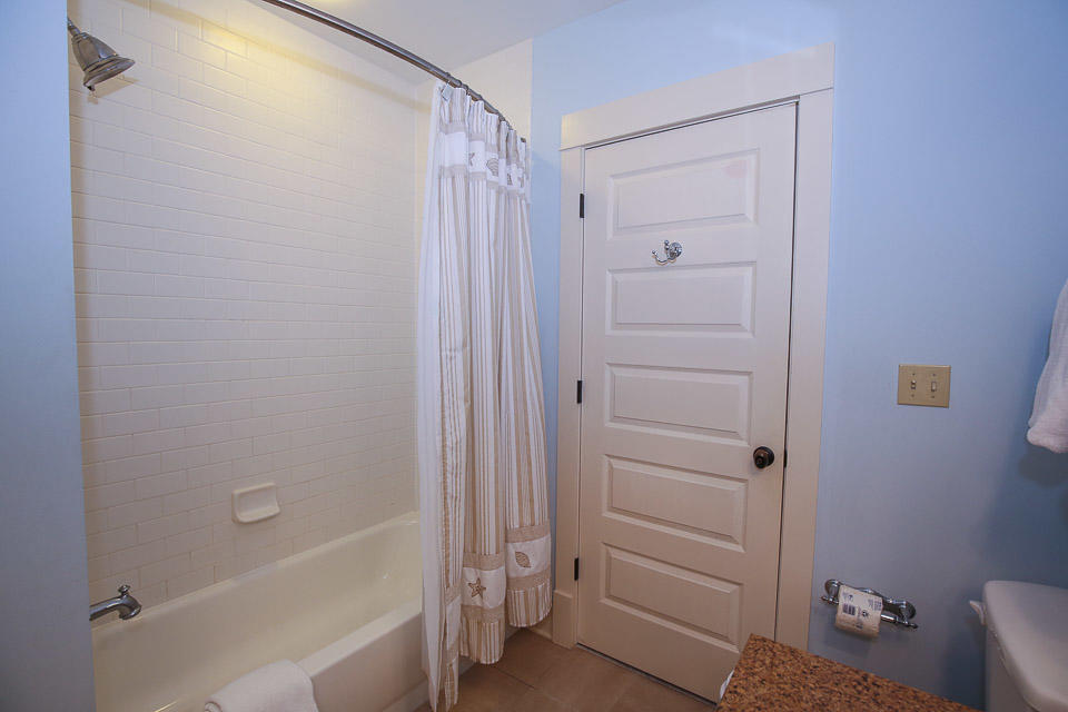 REDFISH VILLAGE - Residential