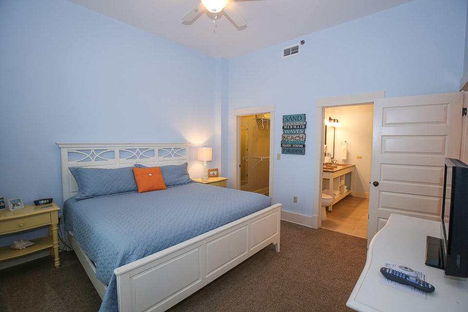 REDFISH VILLAGE - Residential