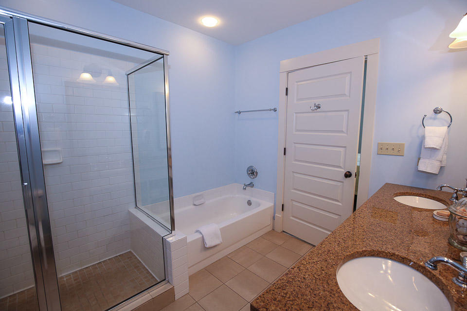 REDFISH VILLAGE - Residential