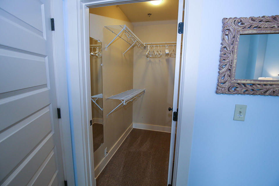 REDFISH VILLAGE - Residential