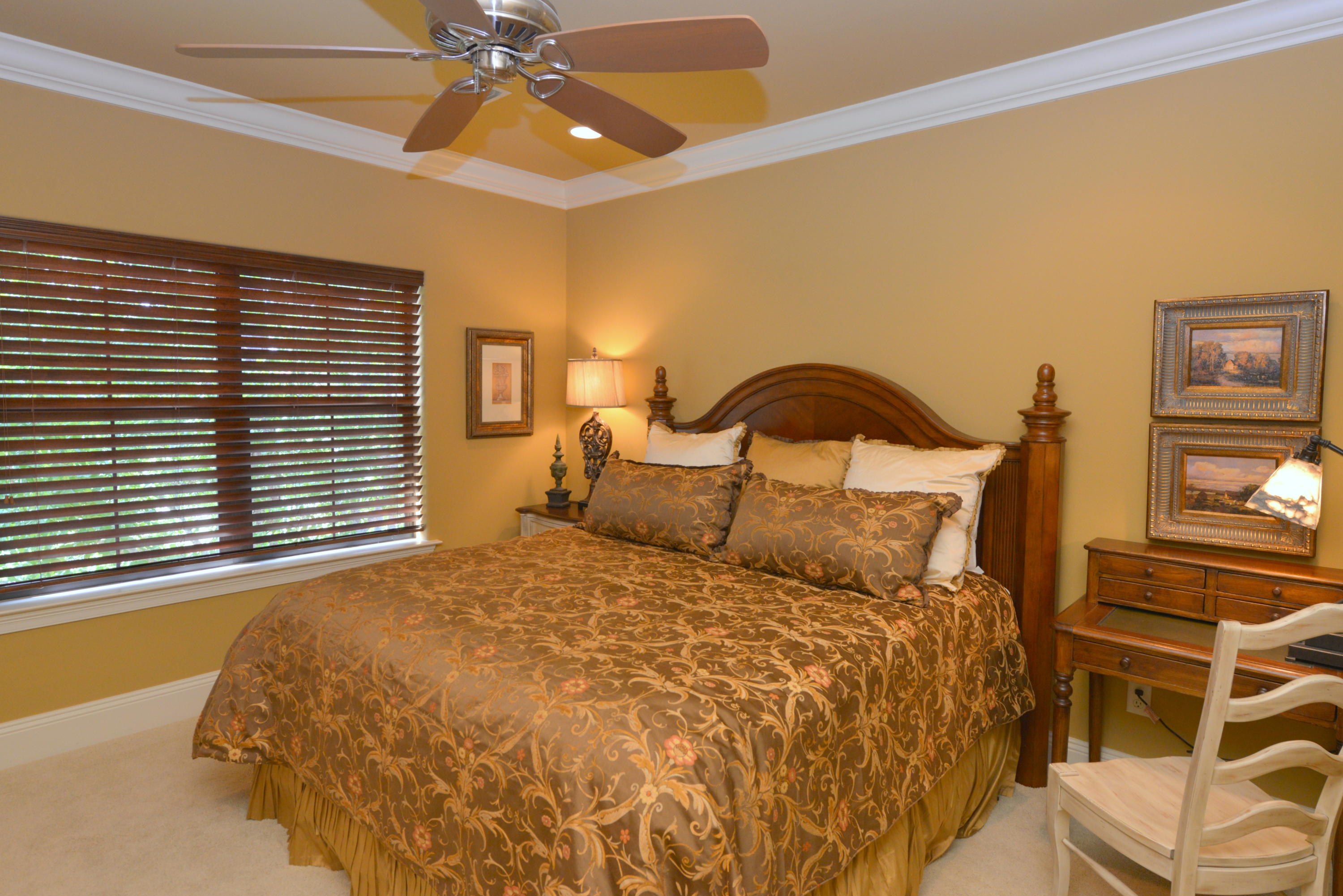 VILLA LAGO - Residential