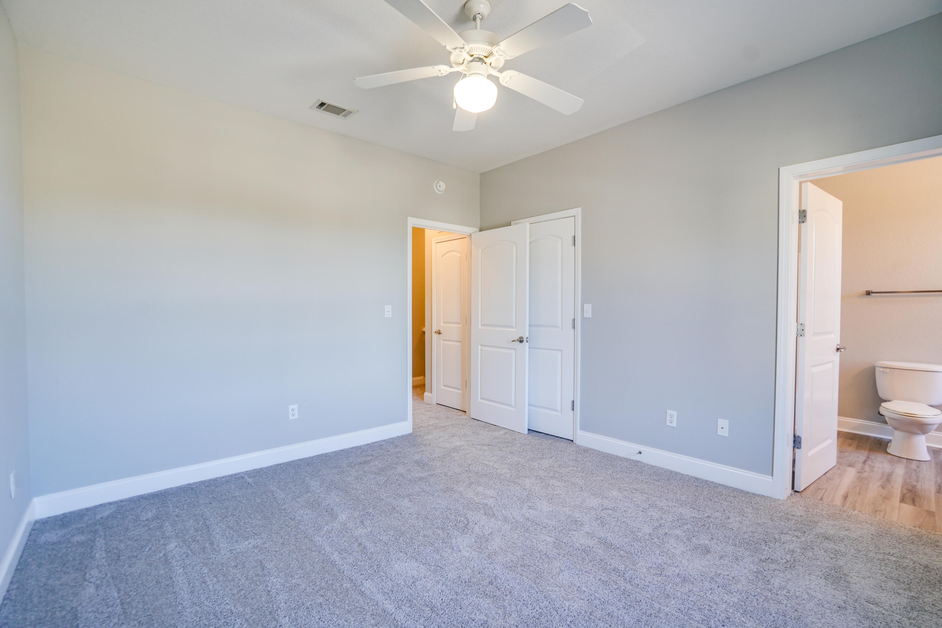 Villas at Suncrest - Residential