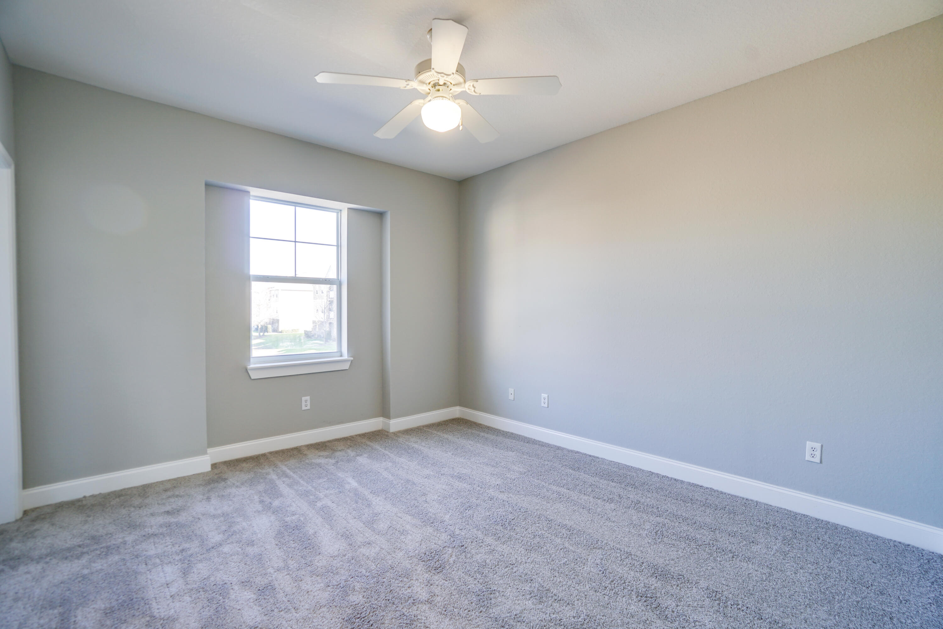 Villas at Suncrest - Residential